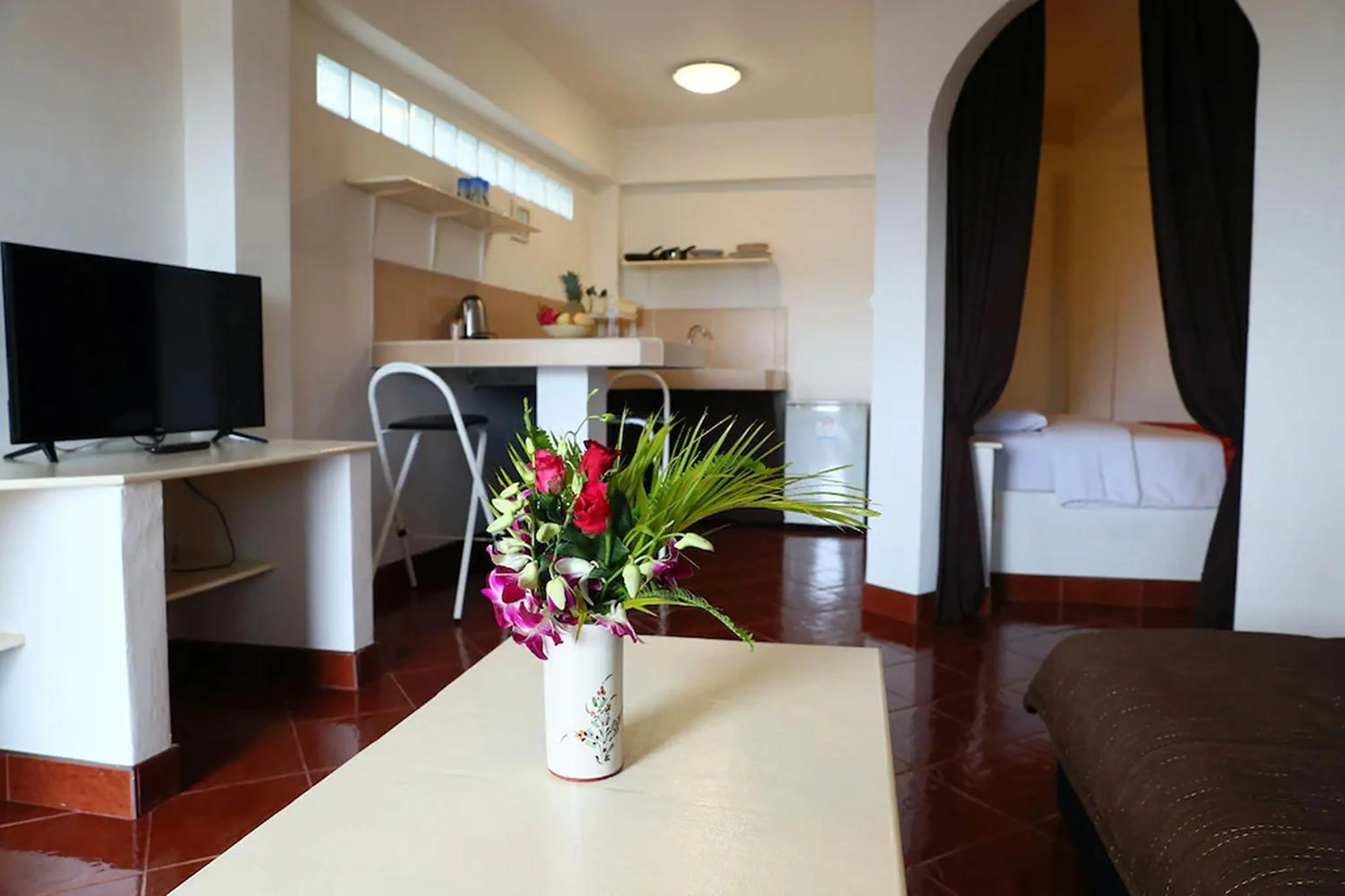 TV and multimedia in Swiss Villas Panoramic - SHA Certified