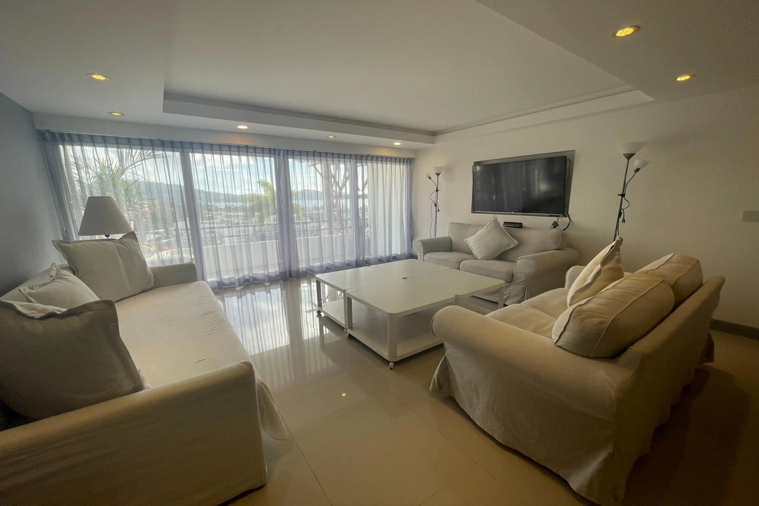 TV and multimedia in Swiss Villas Panoramic - SHA Certified