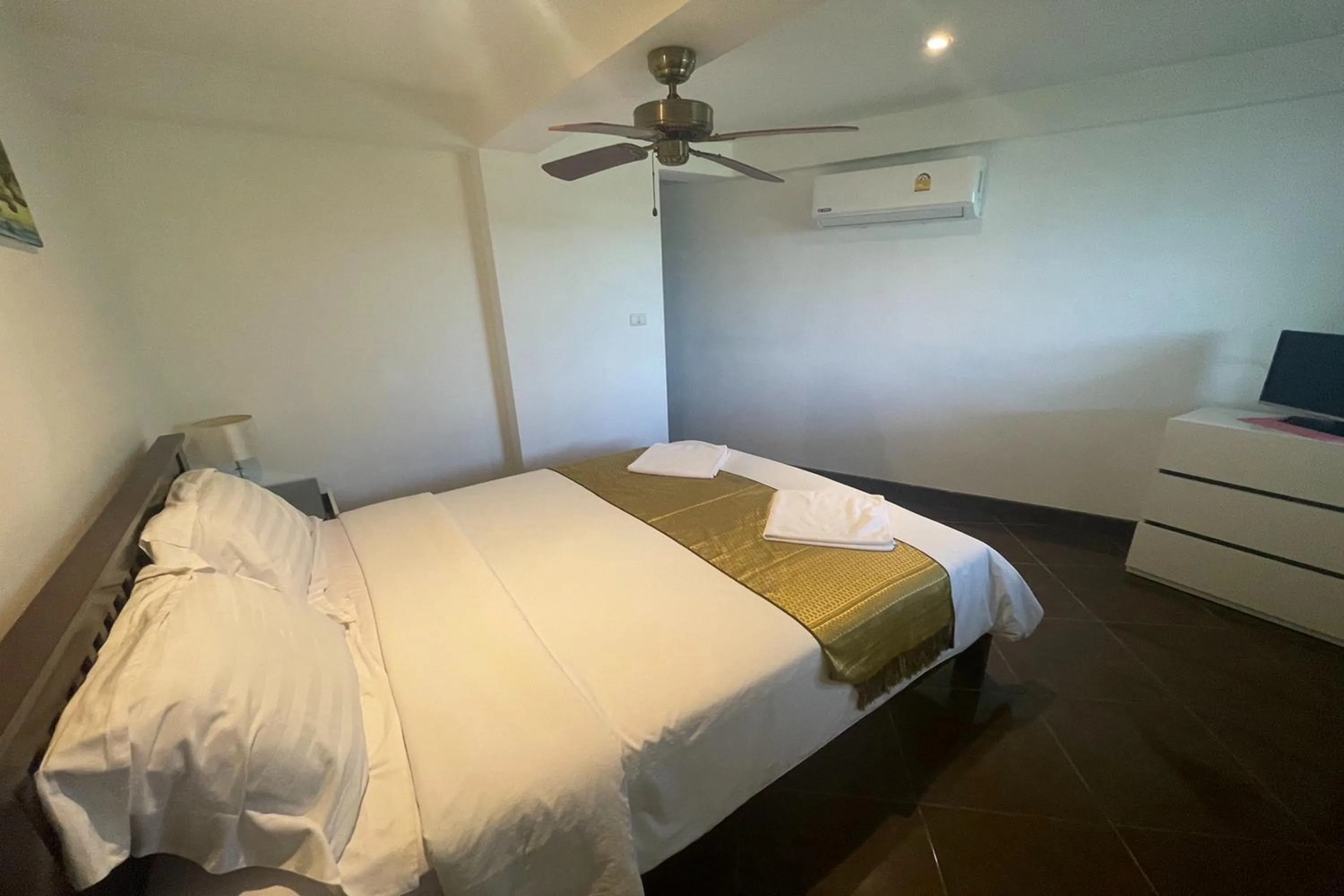 Bed in Swiss Villas Panoramic - SHA Certified