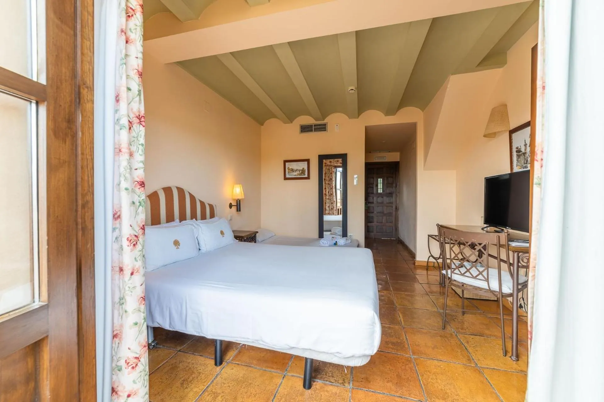 Bed in Cigarral de Caravantes