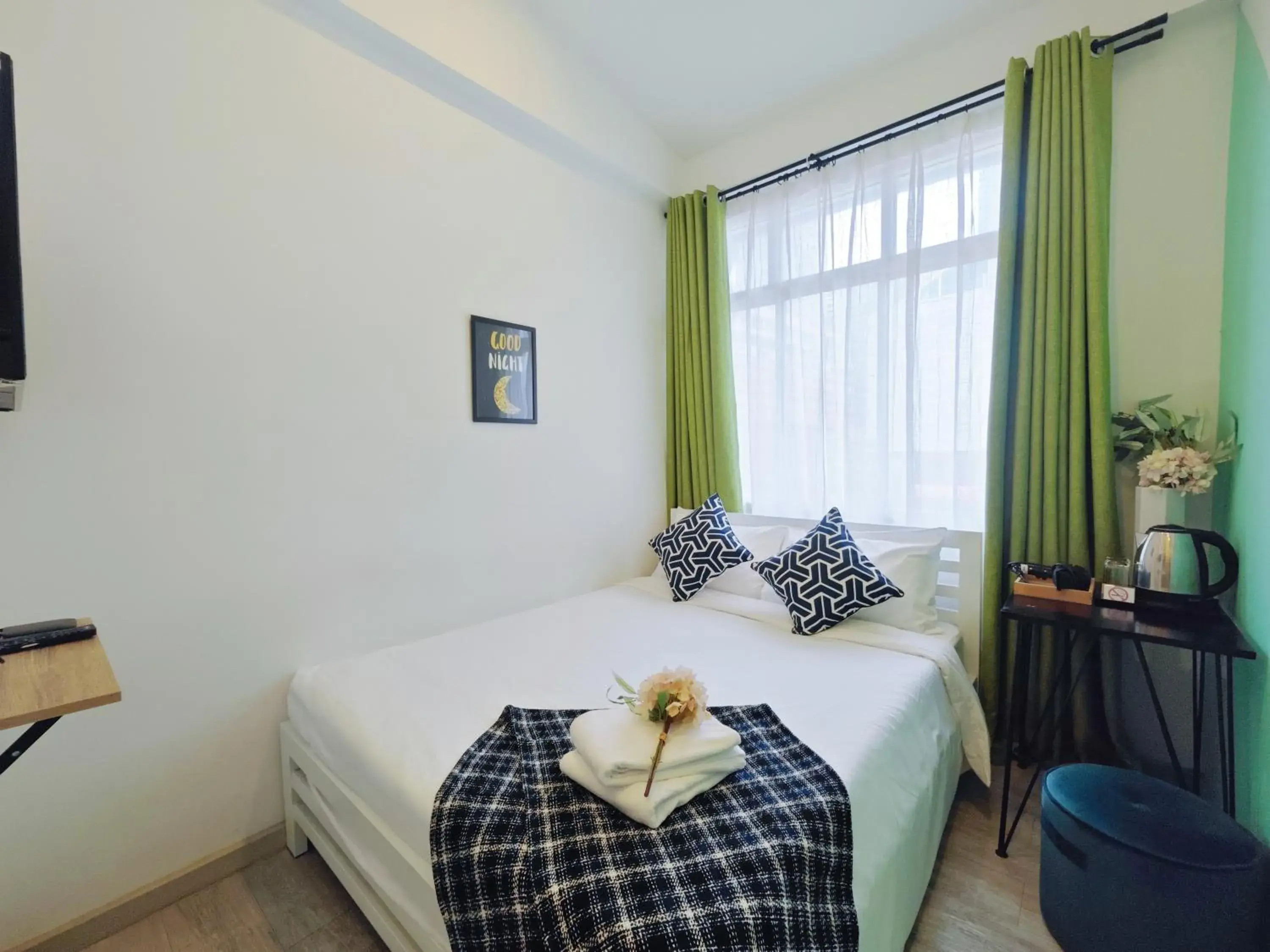 Queen Room - single occupancy in Ostay Asoke Bangkok Queen Room - single occupancy in Ostay Asoke Bangkok