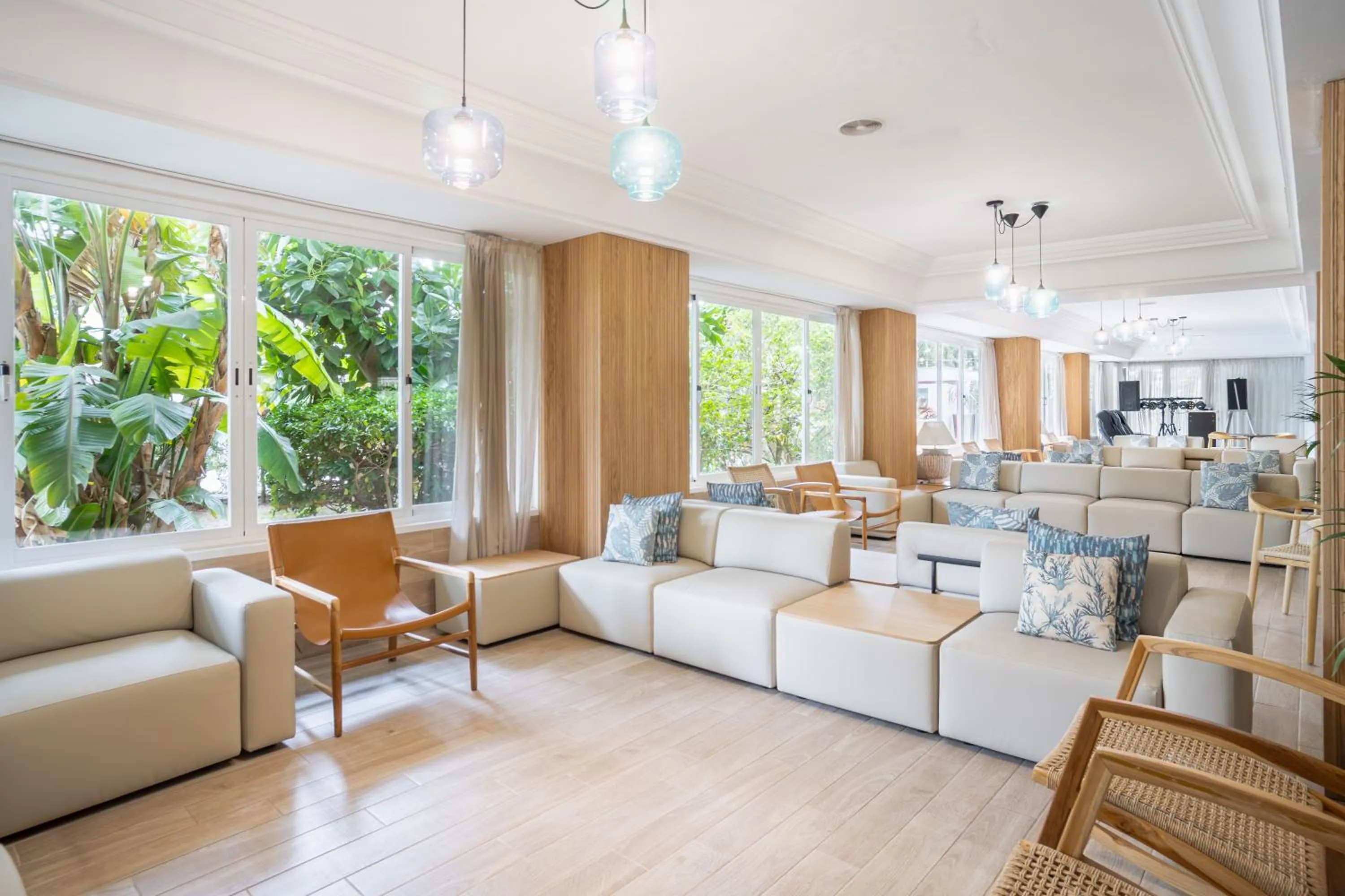 Living room in Bahía de Alcudia Hotel & Spa