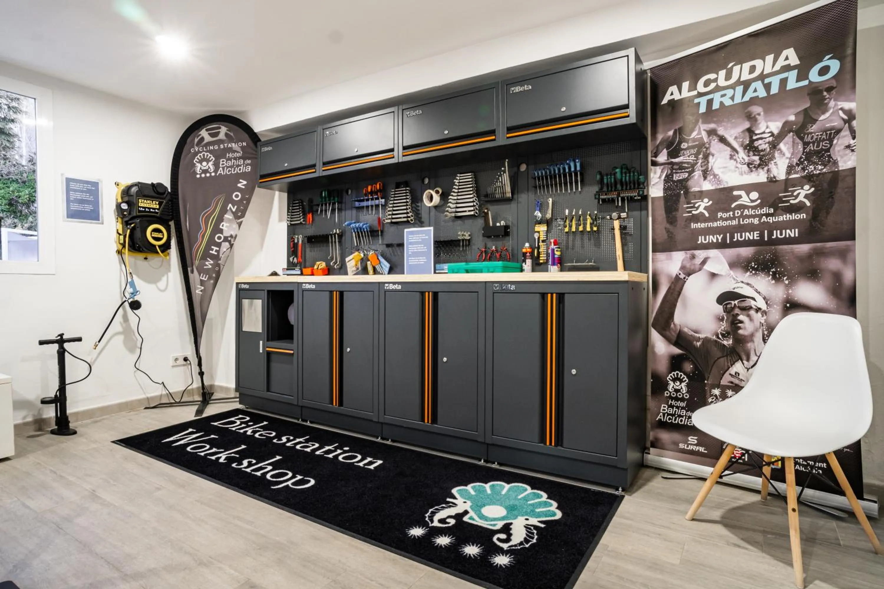 Cycling in Bahía de Alcudia Hotel & Spa