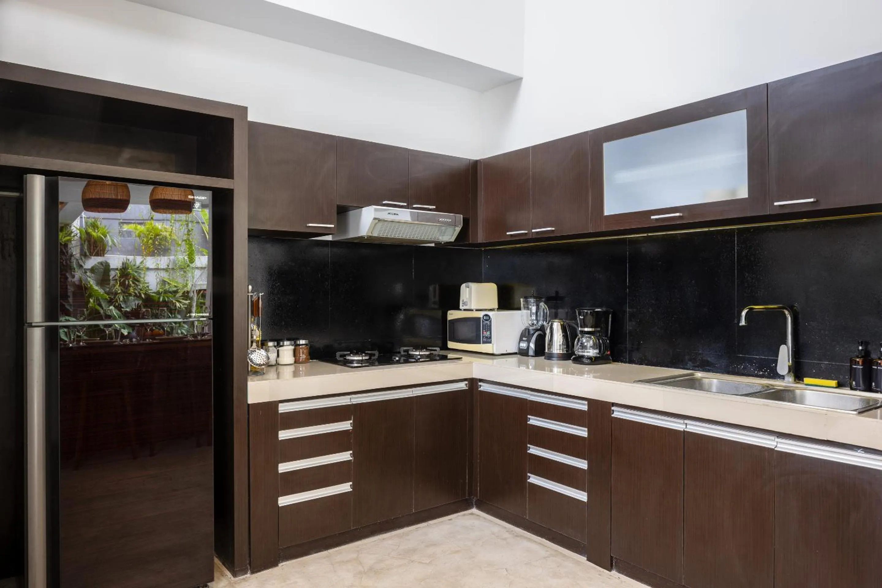 Kitchen or kitchenette in Villa Manggo - Canggu