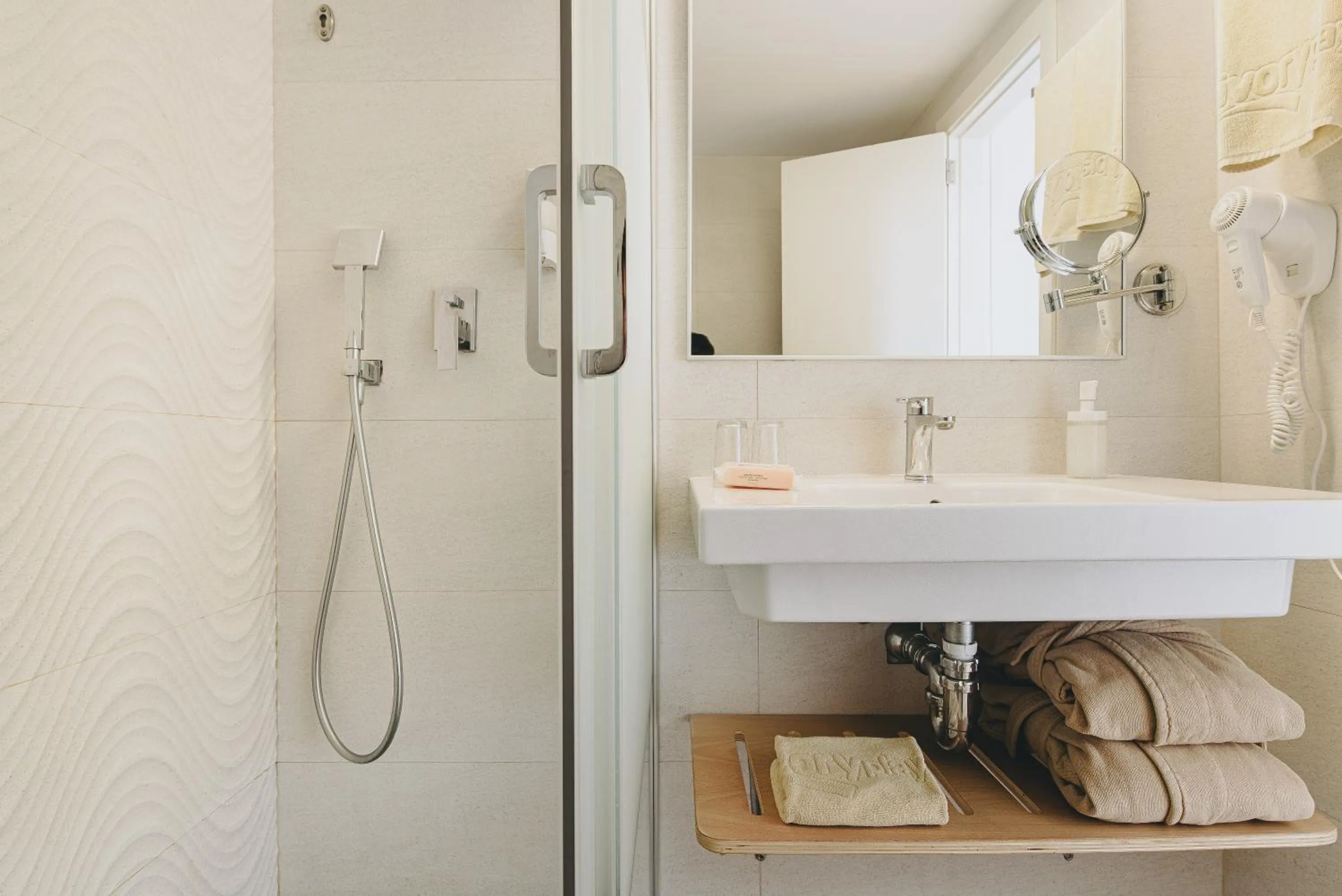 Bathroom in Hotel Ivory Playa Sports & Spa