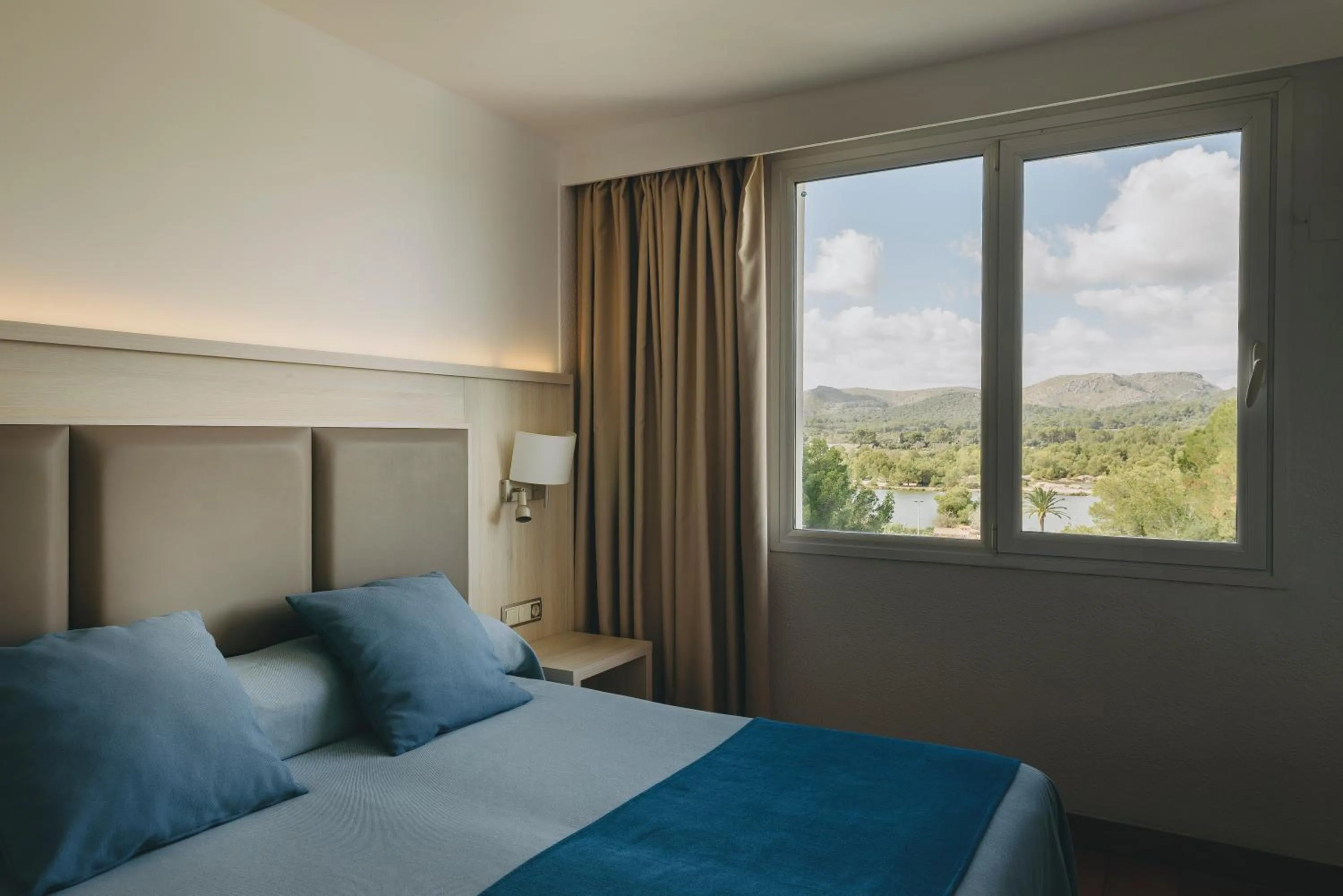 Bed in Hotel Ivory Playa Sports & Spa