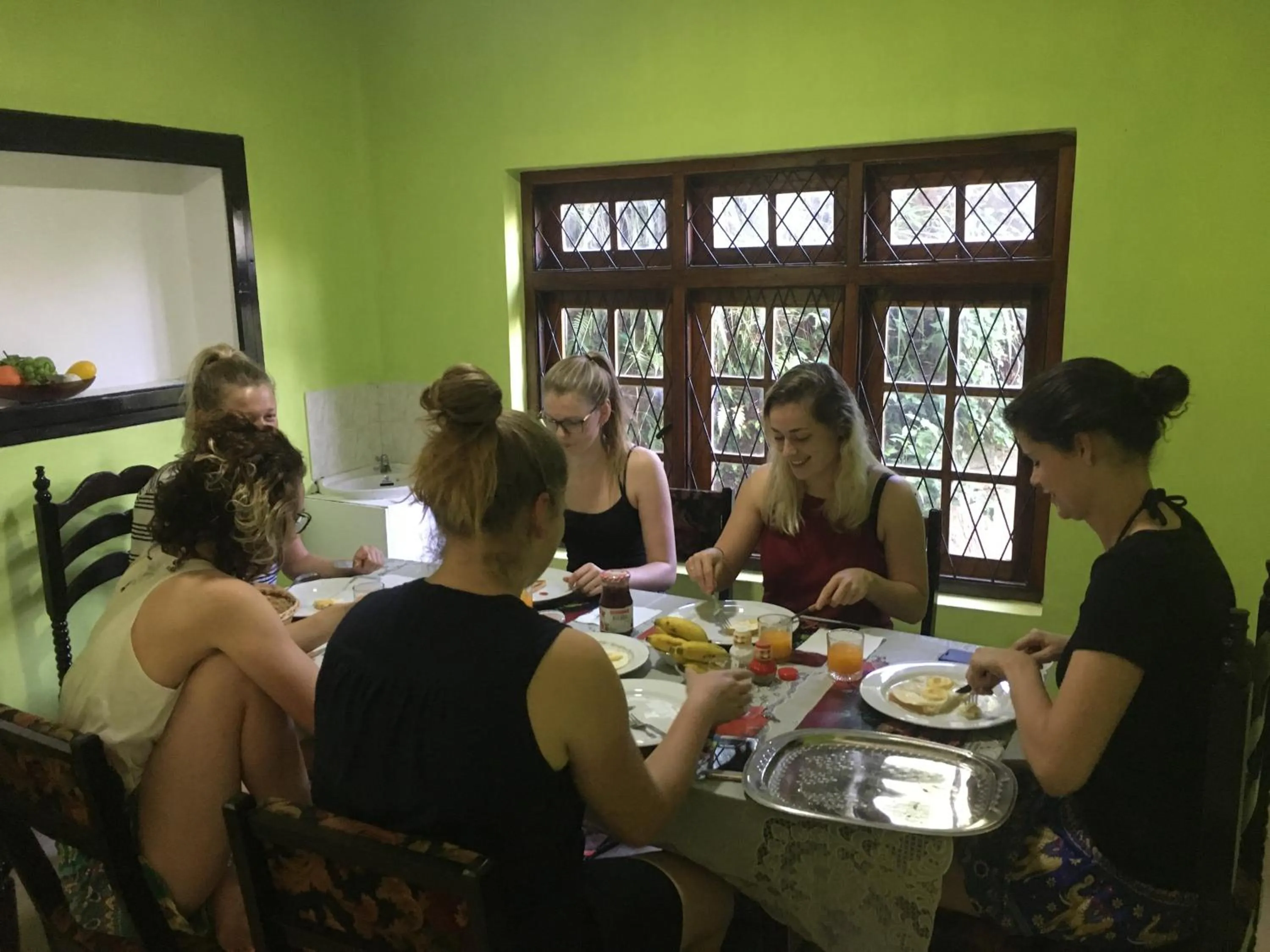 Araliya Holiday Bungalow