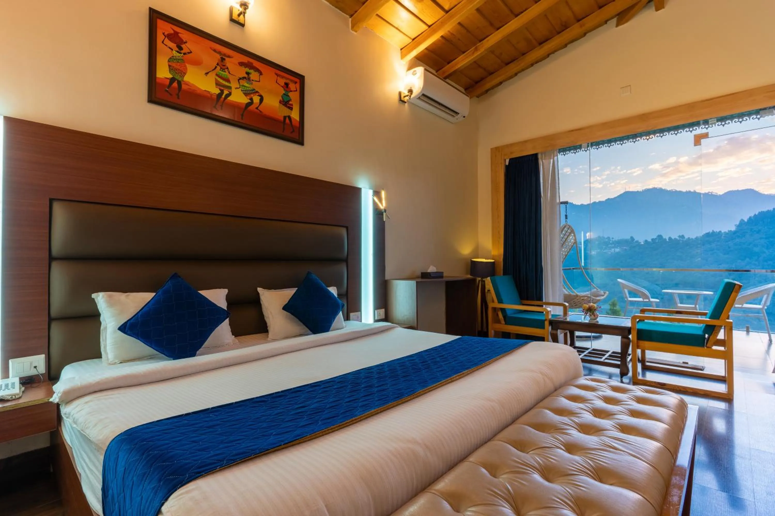 Living room, Bed in The Lake Ambience Resort