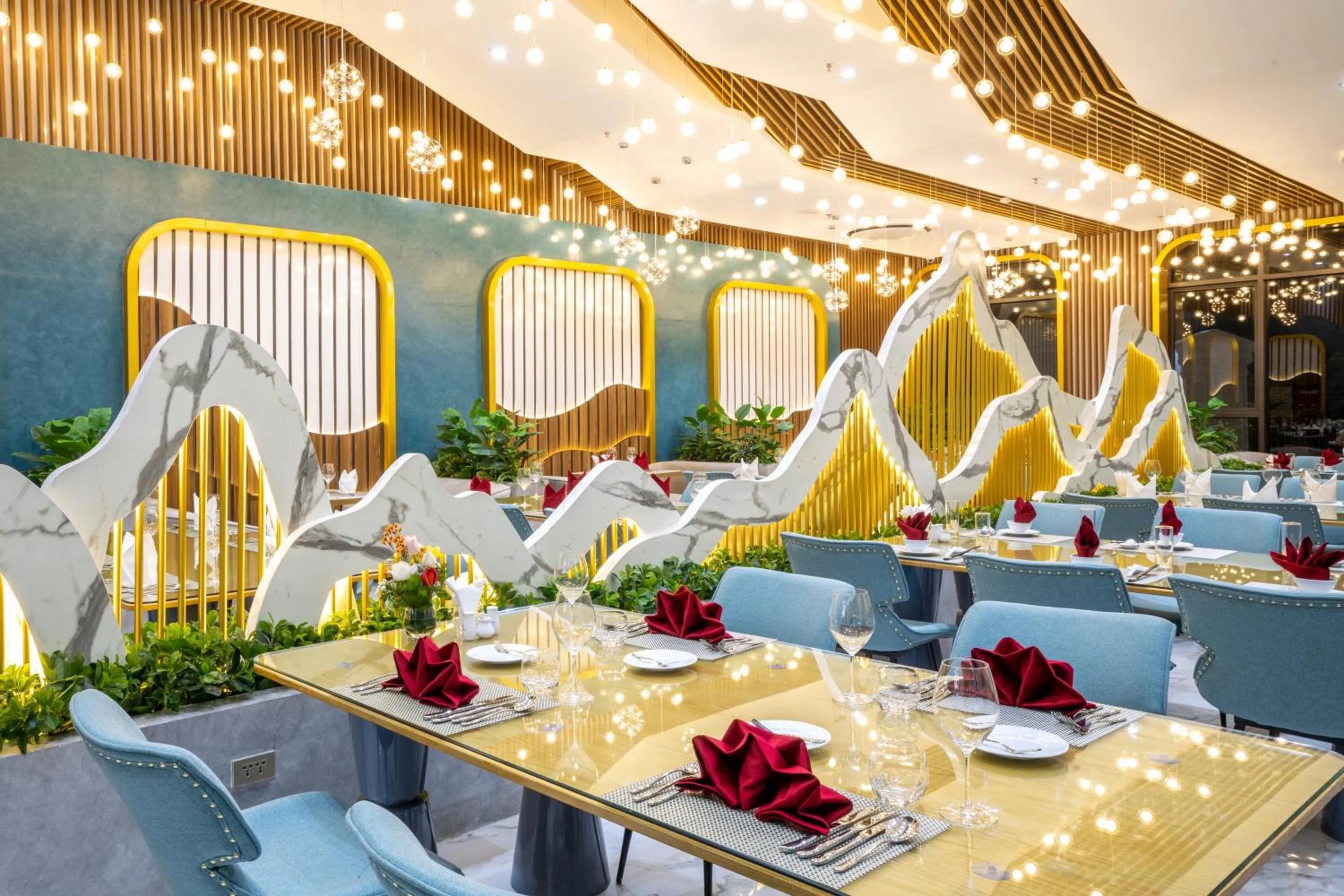 Restaurant/places to eat in Glenda Tower Moc Chau Hotel