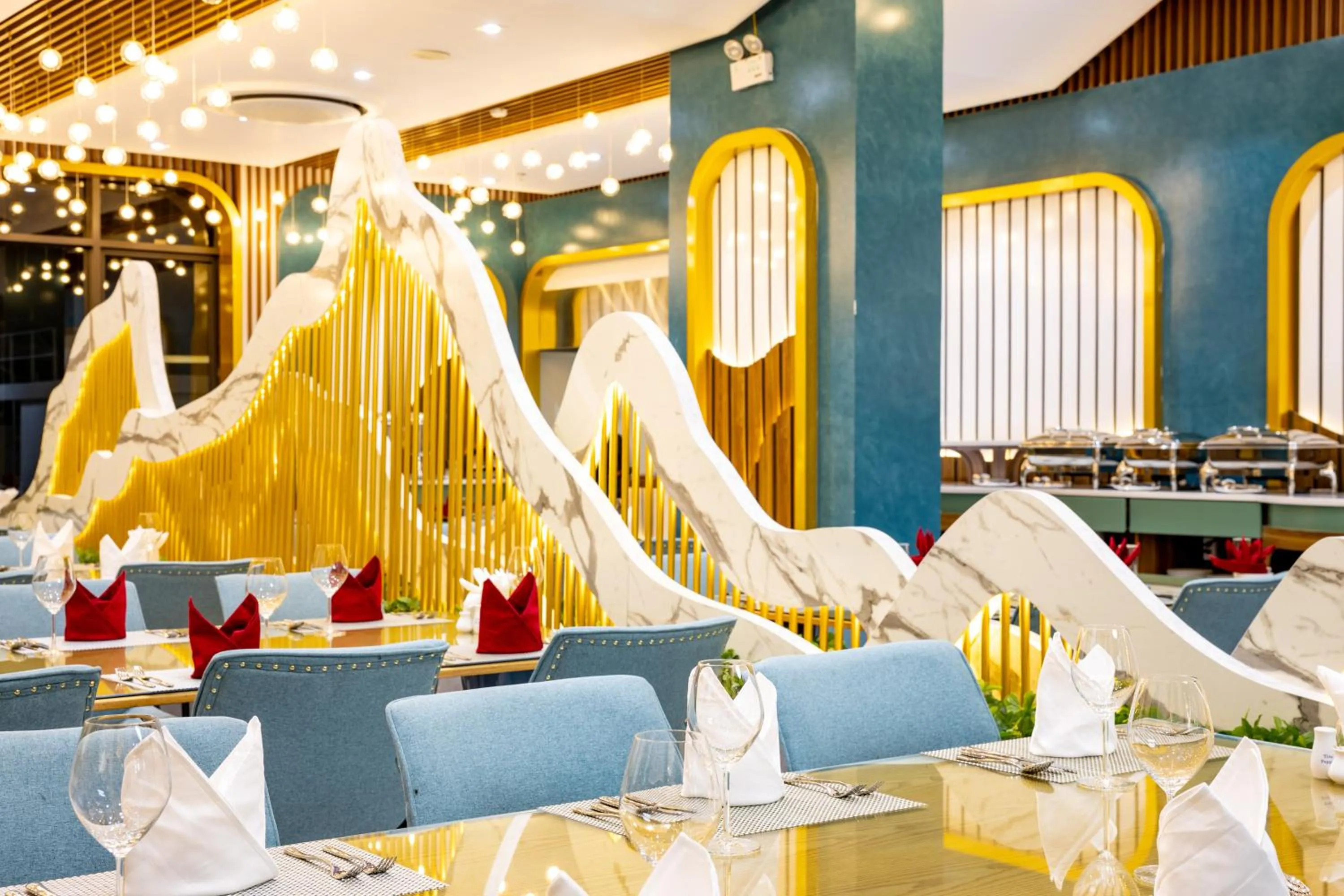 Restaurant/places to eat in Glenda Tower Moc Chau Hotel