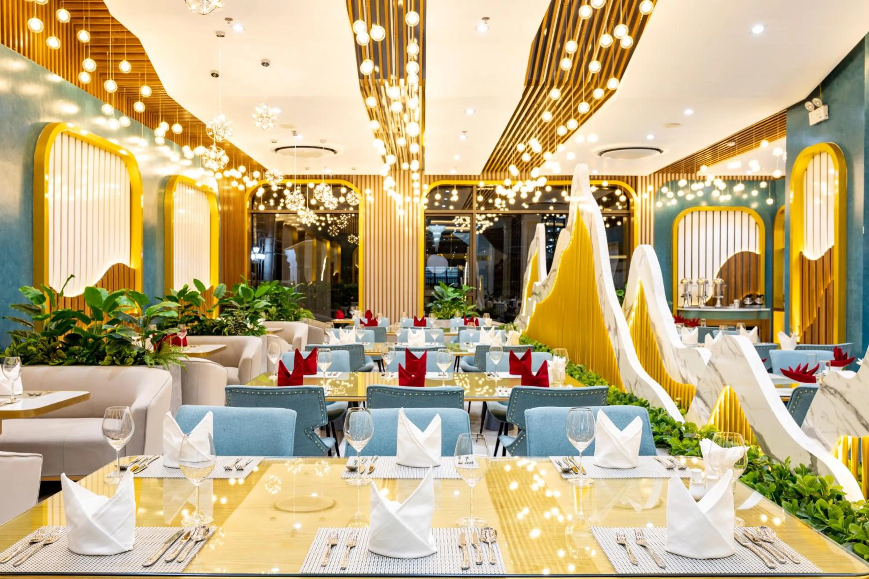 Restaurant/places to eat in Glenda Tower Moc Chau Hotel