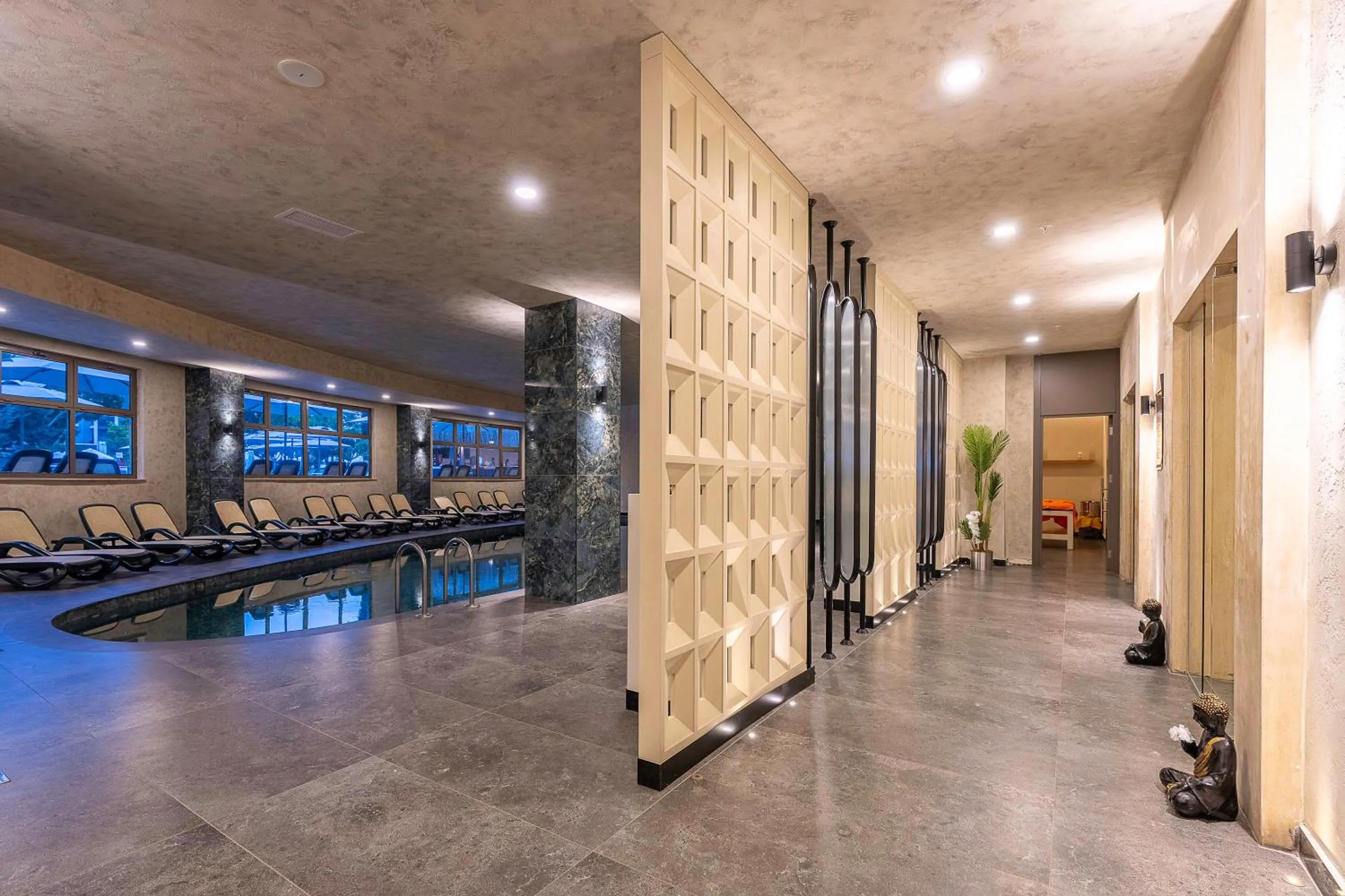 Pool view in Side Breeze Hotel