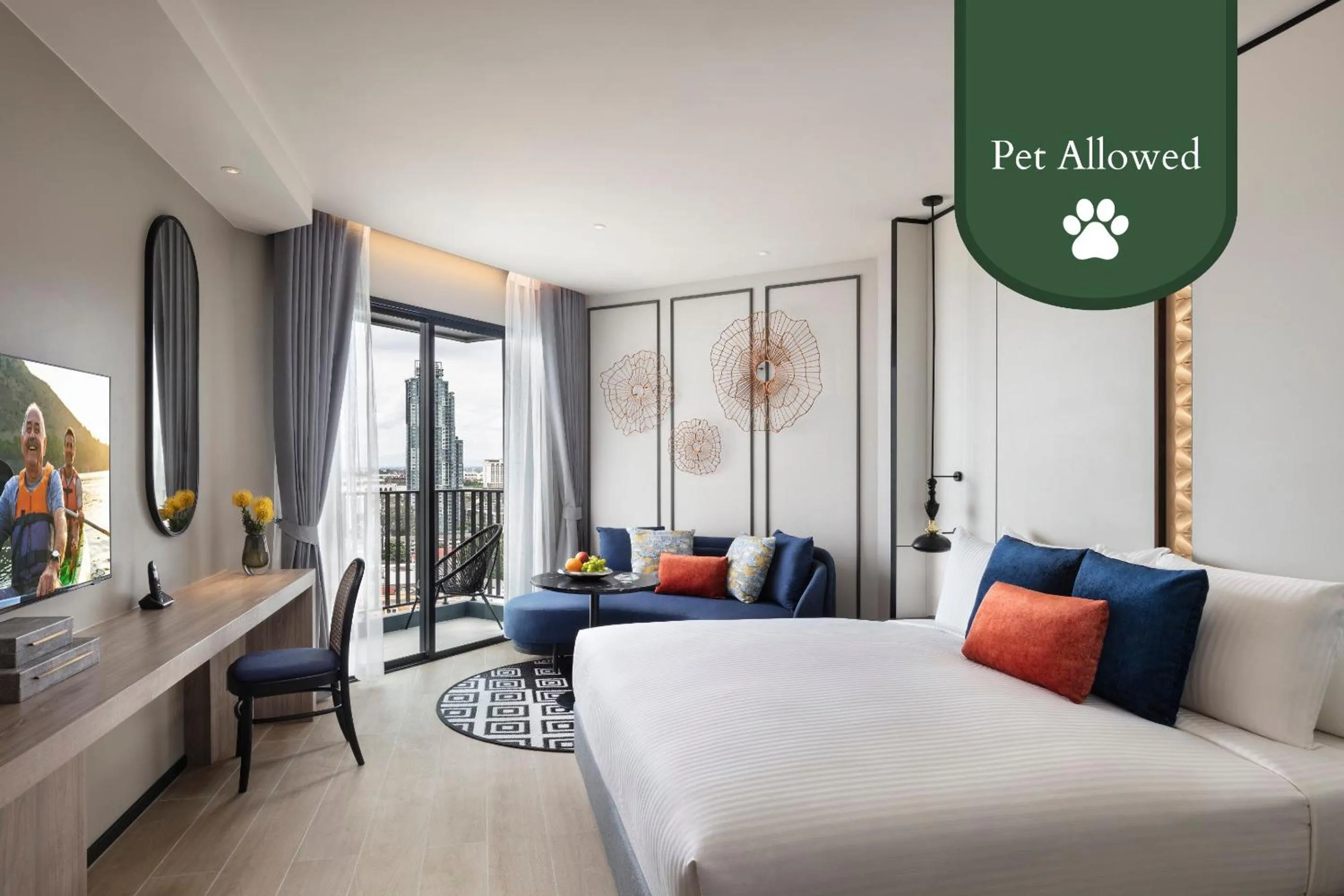 Bedroom, Bed in Somerset Pattaya