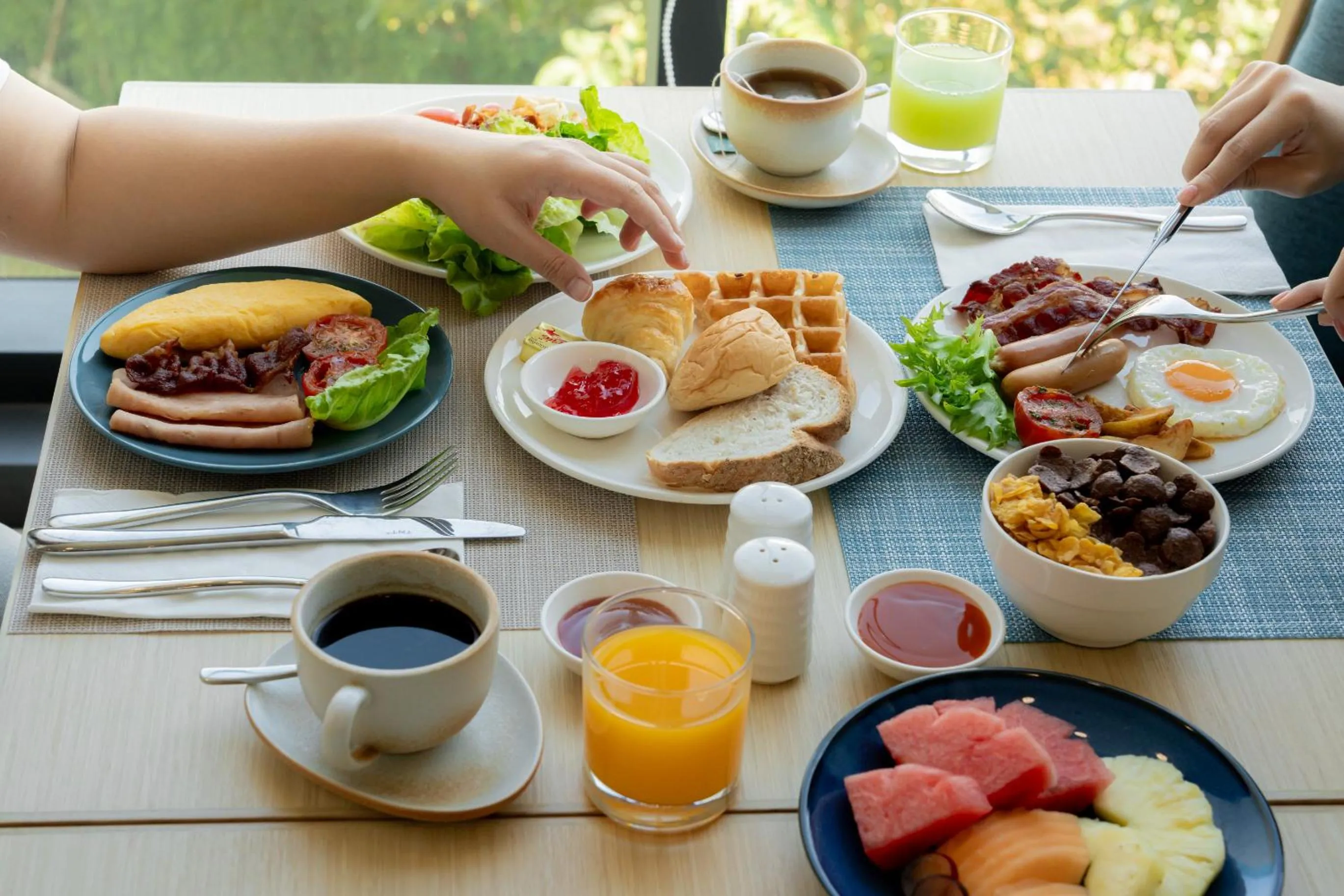 Restaurant/places to eat in Somerset Pattaya