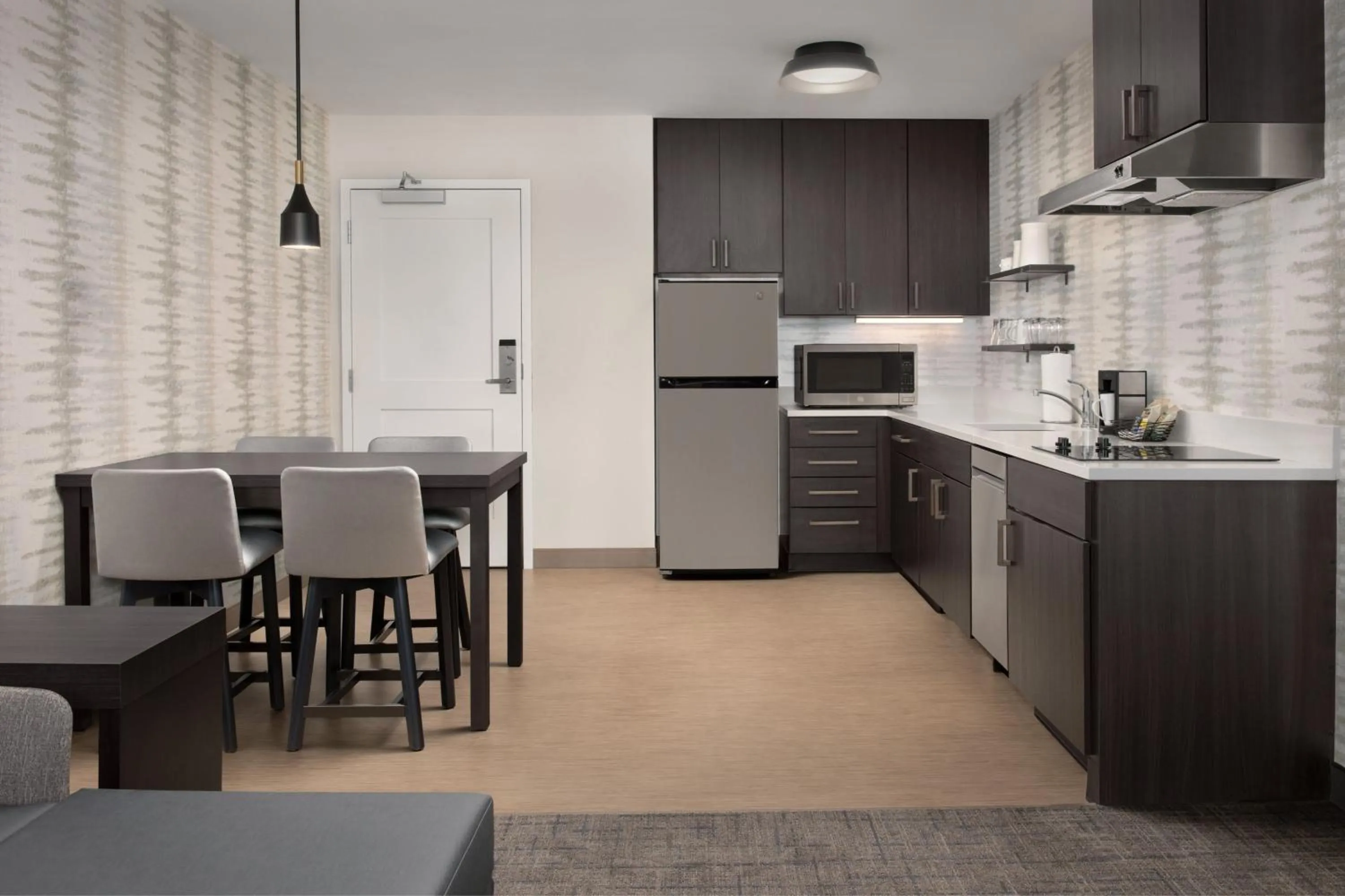 Kitchen or kitchenette in Residence Inn by Marriott Fresno Clovis
