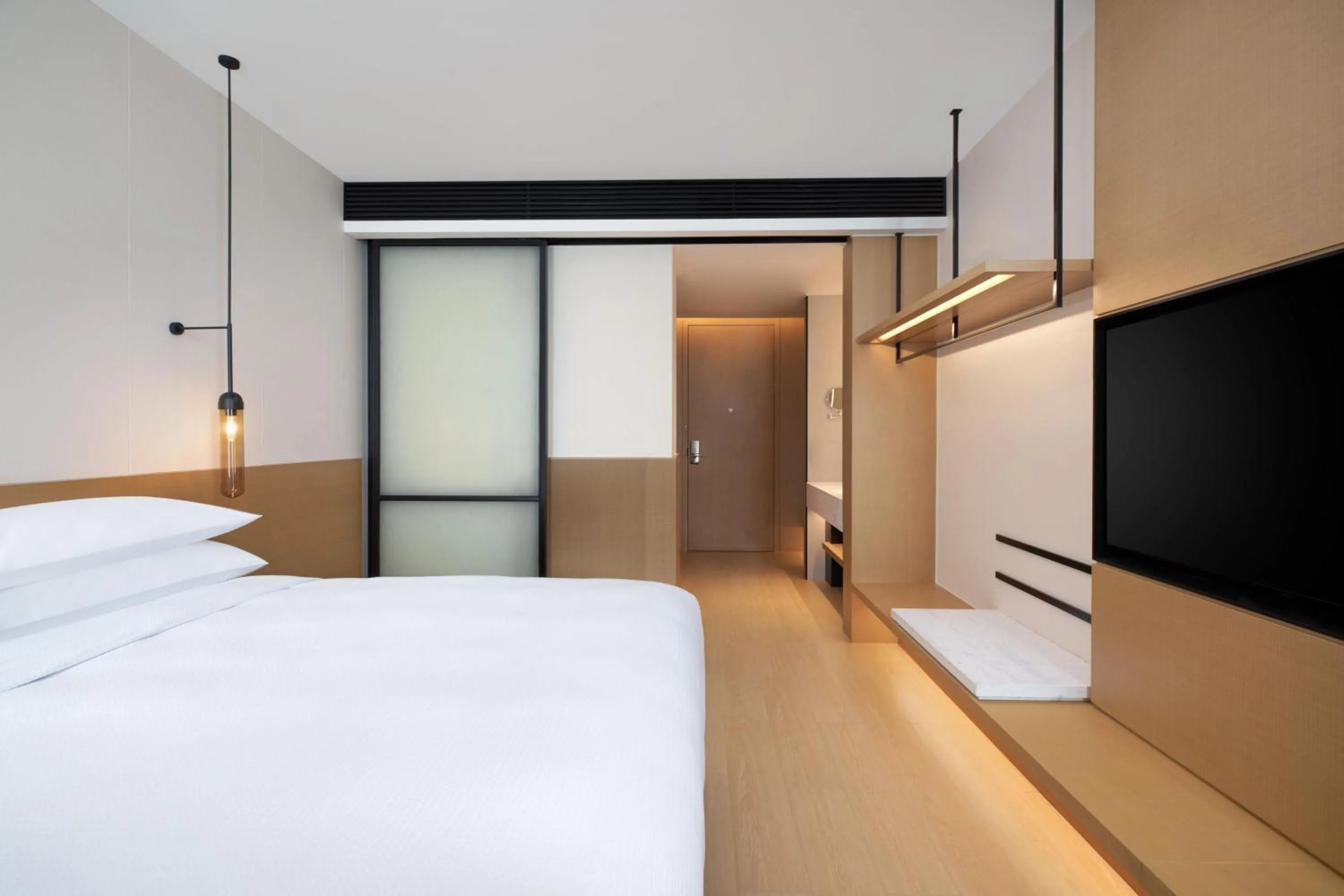 Photo of the whole room, Bed in Fairfield by Marriott Liaocheng Dongchangfu