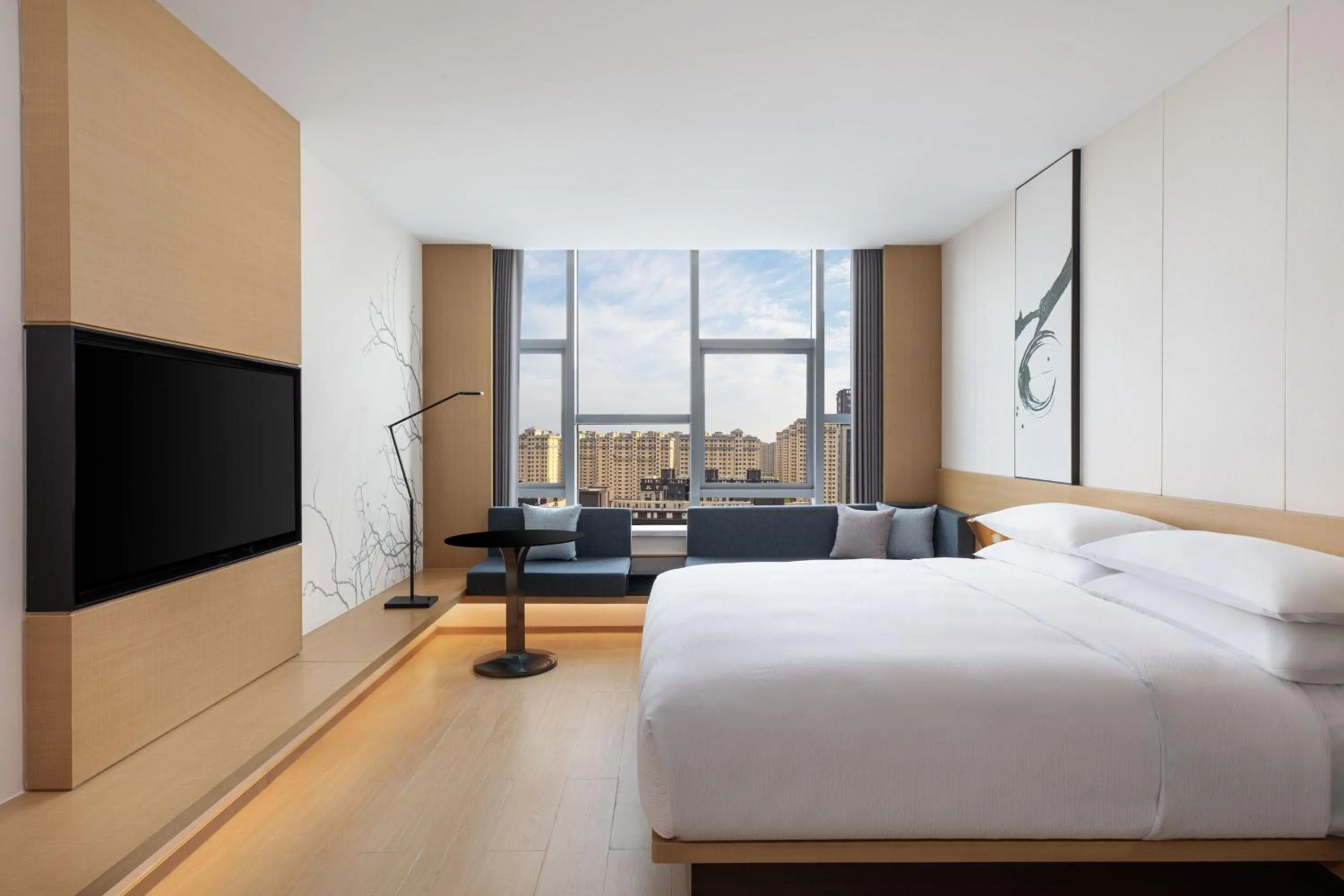 Photo of the whole room, Bed in Fairfield by Marriott Liaocheng Dongchangfu