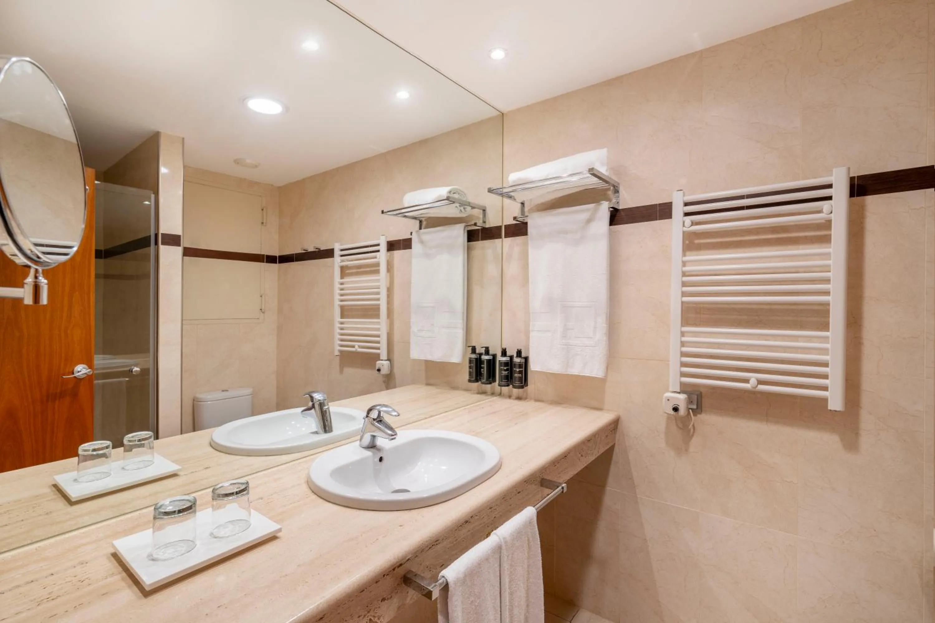 Bathroom in Eurostars Centrum Alicante