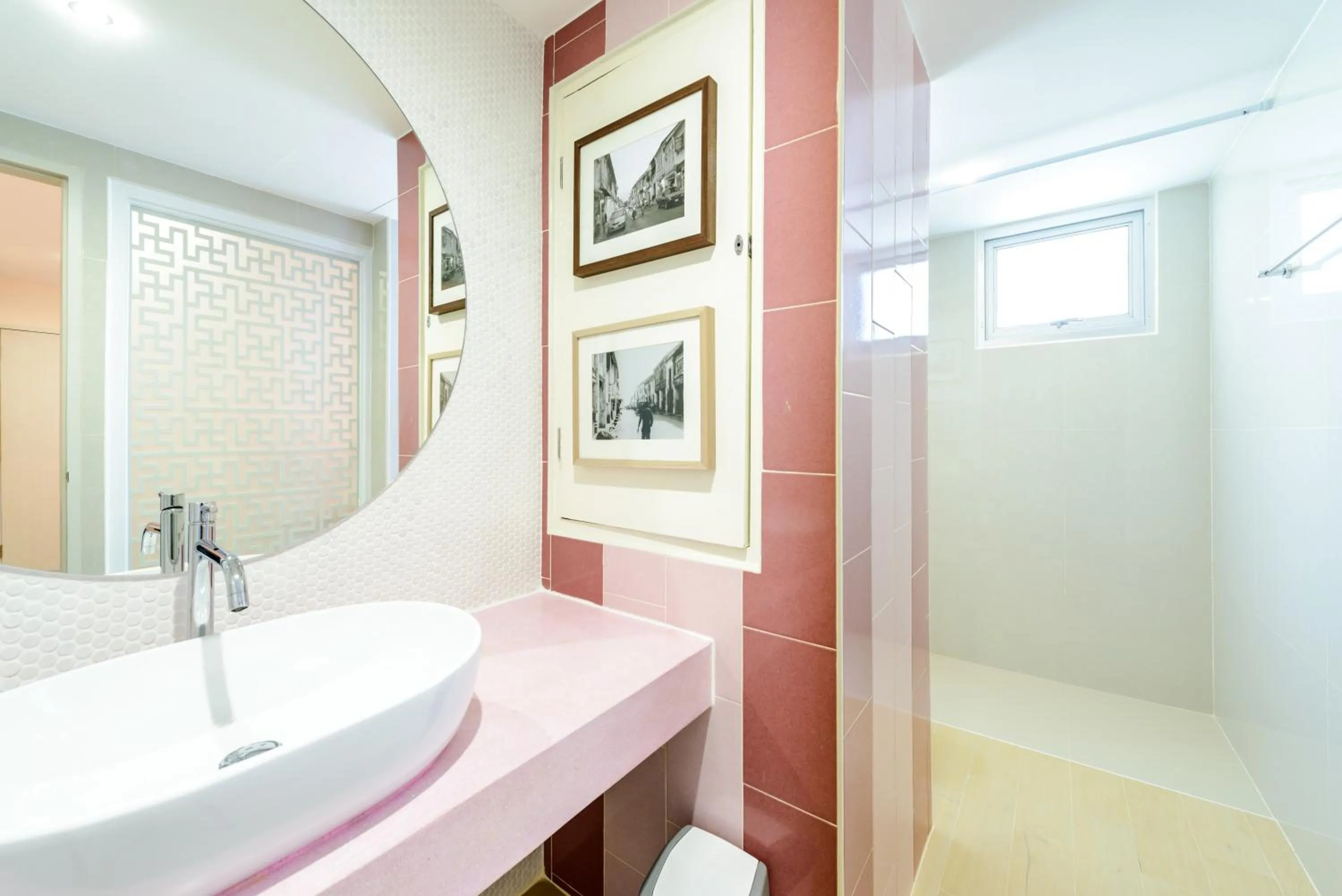 Toilet in The Tint At Phuket Town - SHA Plus