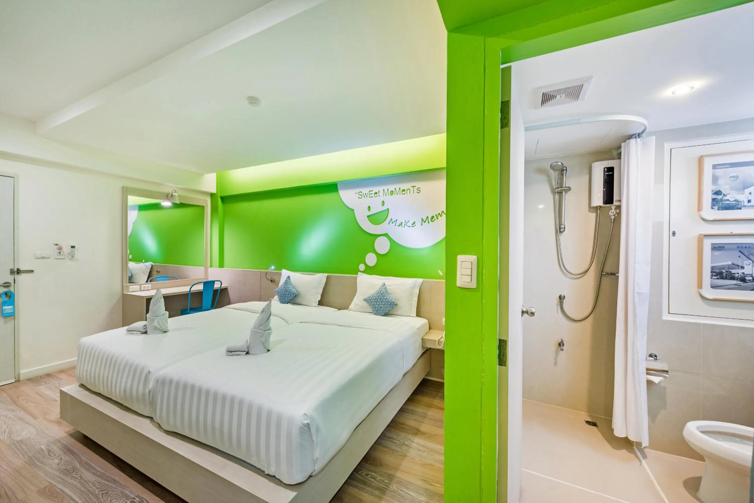 Staff, Bed in The Tint At Phuket Town - SHA Plus