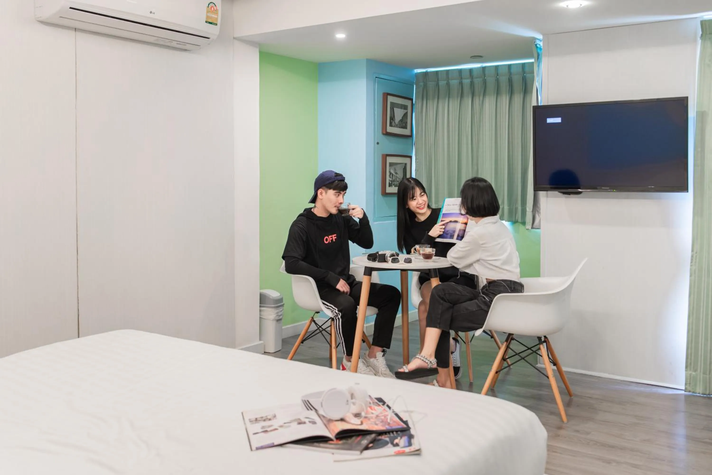 hair dresser in The Tint At Phuket Town - SHA Plus