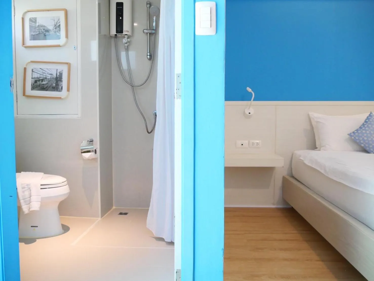 Toilet, Bed in The Tint At Phuket Town - SHA Plus