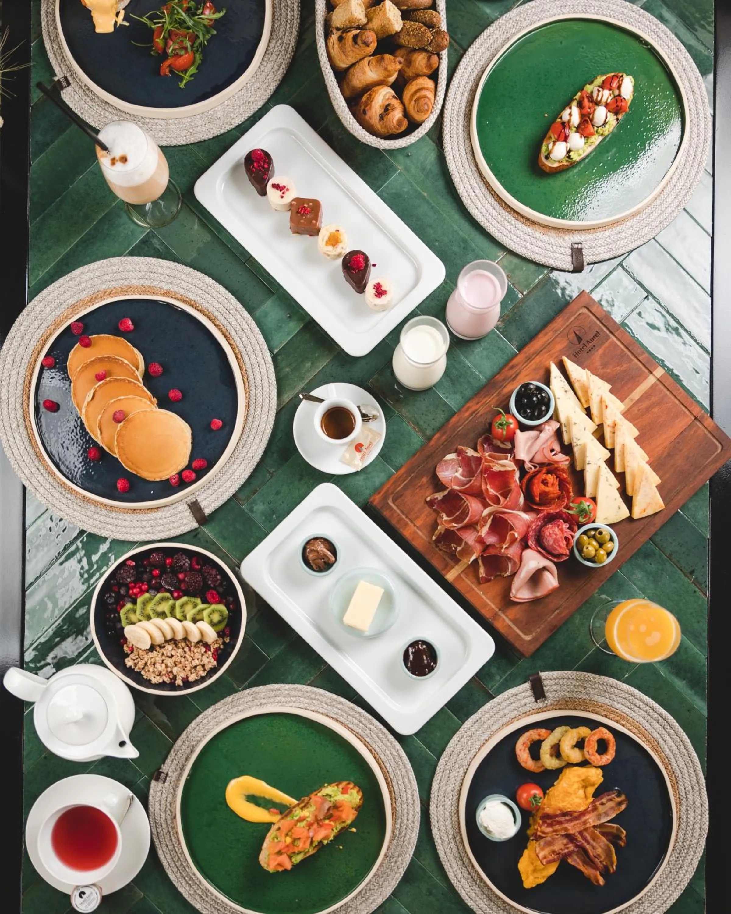 Breakfast in Hotel Aurel Coast