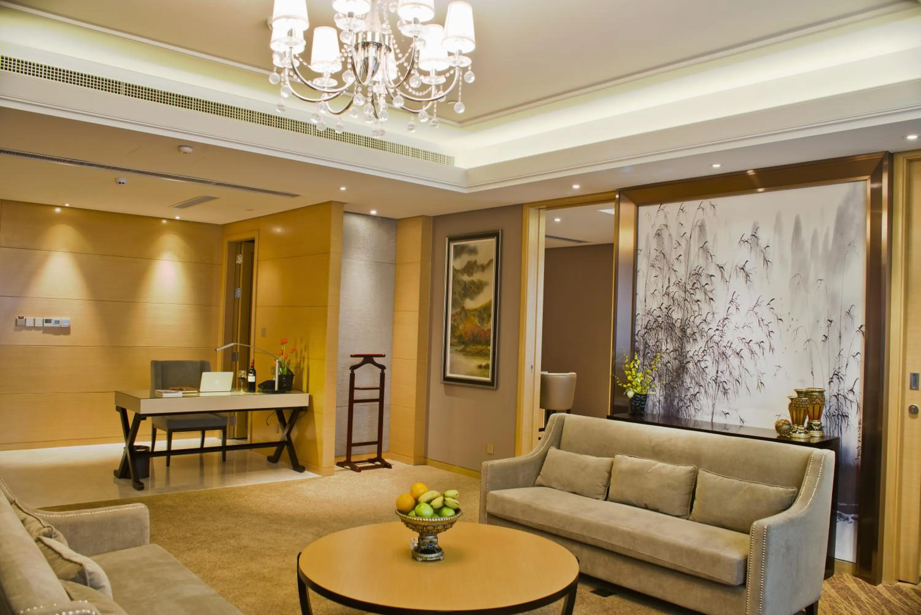 Living room in Yangzhong Firth Jinling Grand Hotel
