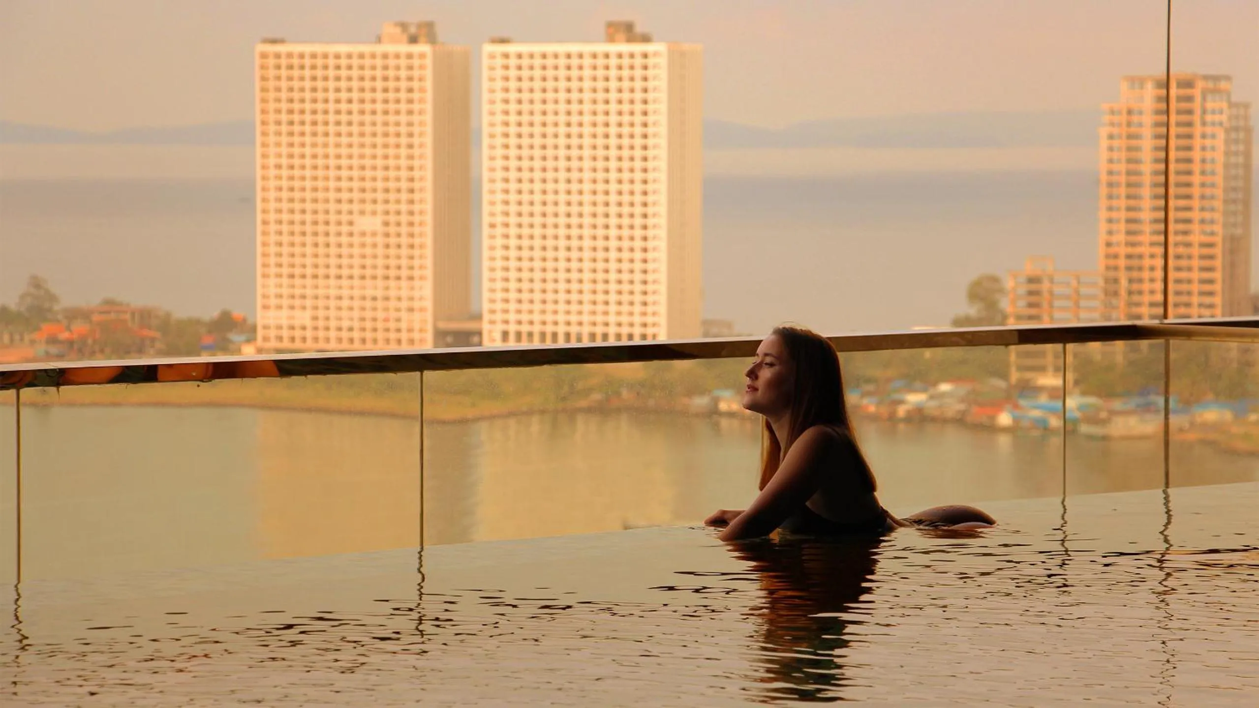 Swimming pool in Won Majestic Hotel Cambodia