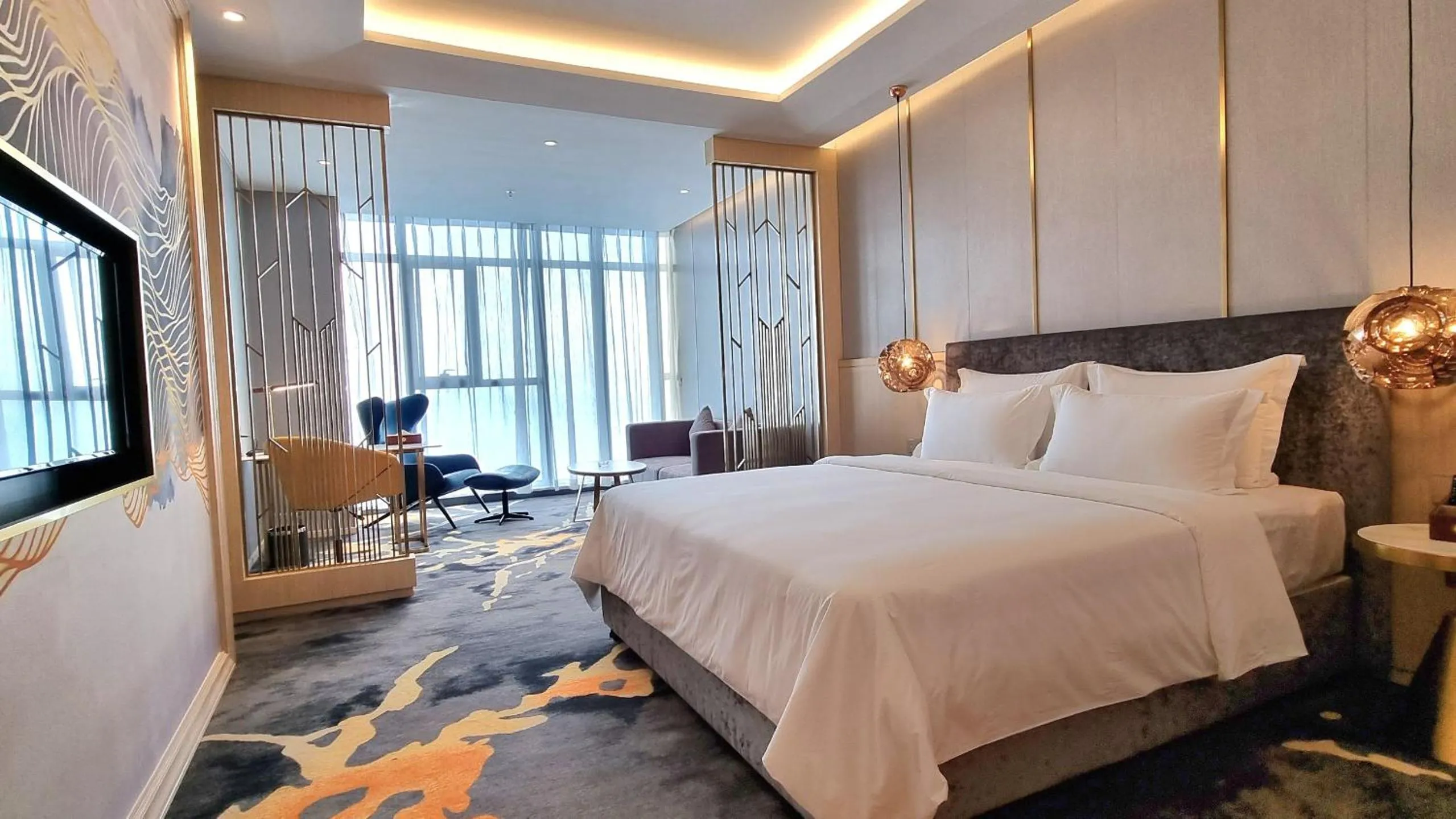 Seating area, Bed in Won Majestic Hotel Cambodia