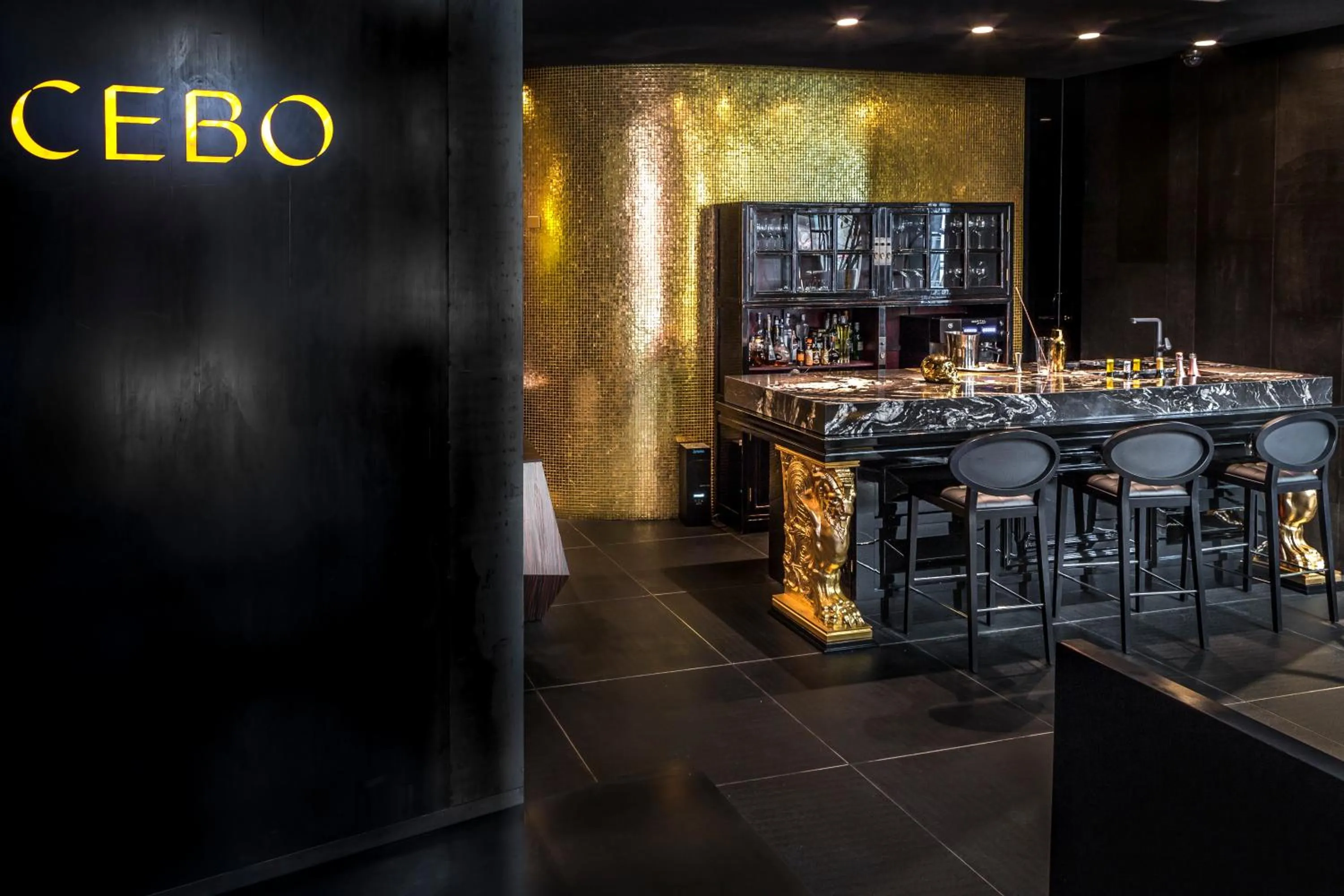 Restaurant/places to eat in Hotel Urban, a Small Luxury Hotel of the World