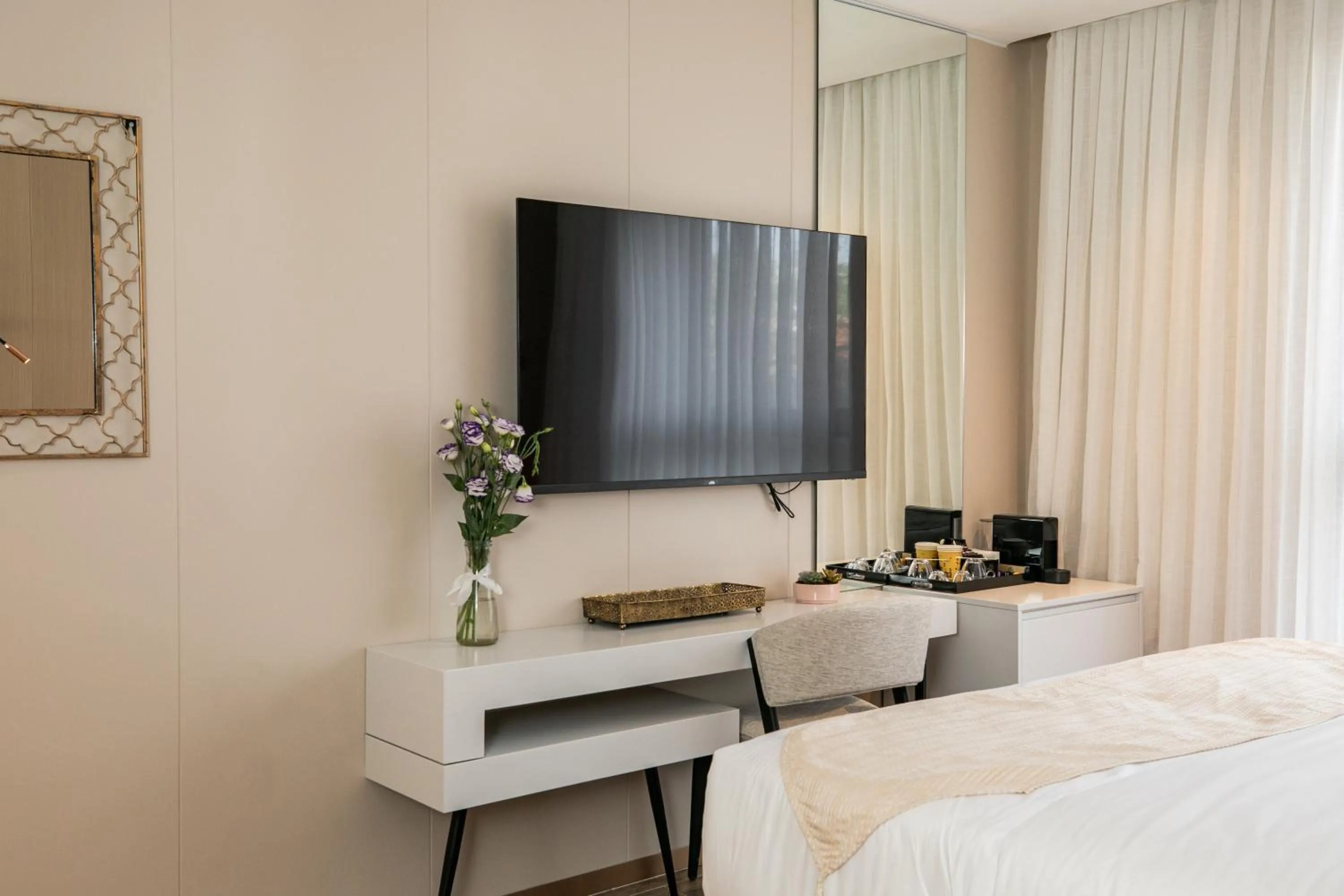 Bed in Herzl Boutique Hotel & Apartments by Domus