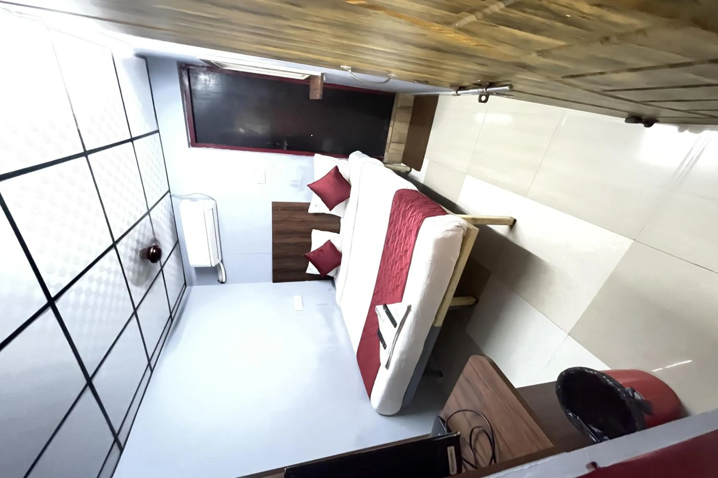 Living room in Skyry Hotel Iyyapanthangal