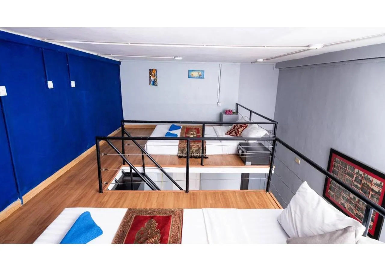 Bedroom, Bed in The Artist Residence