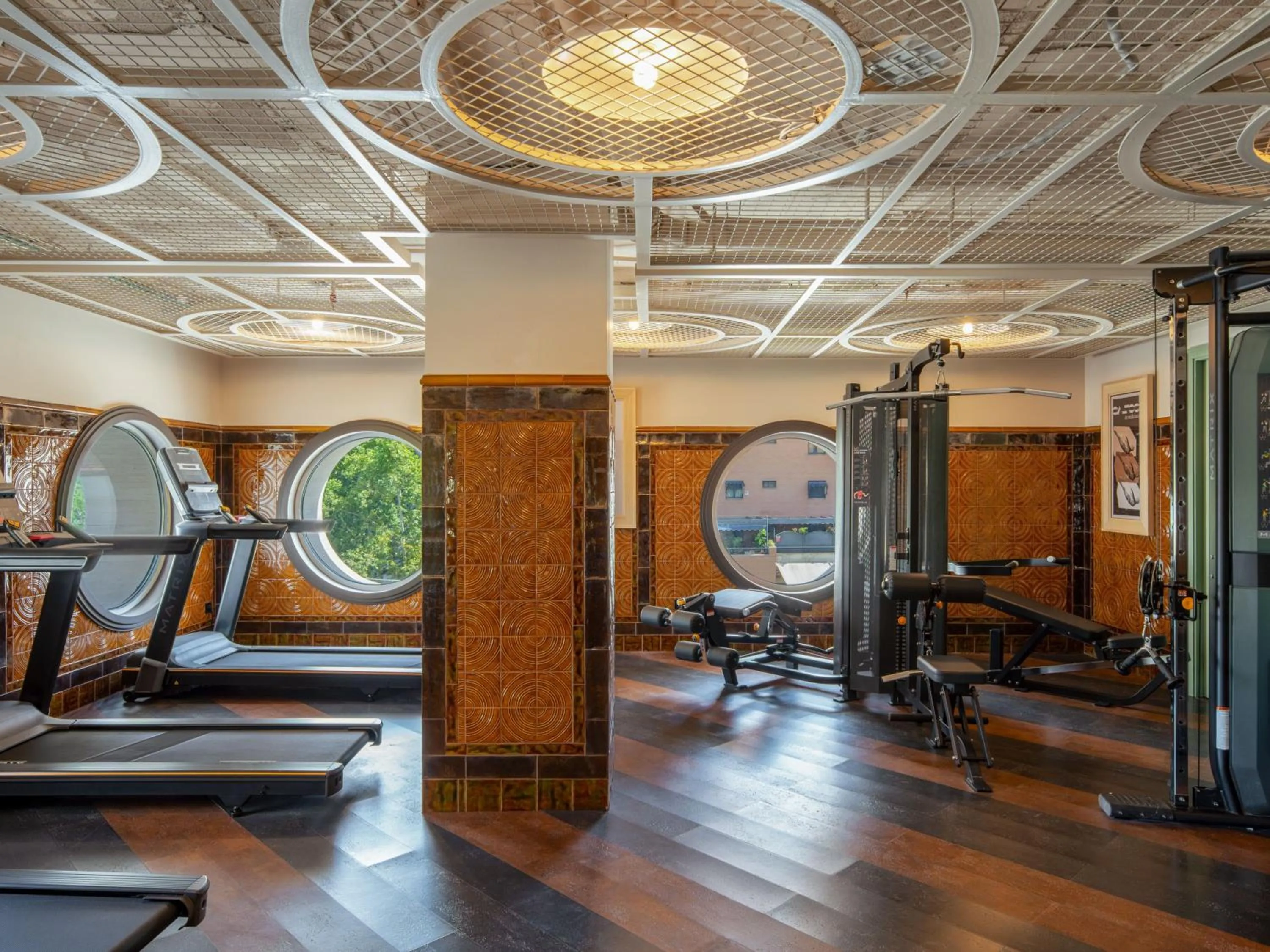 Fitness centre/facilities in Ayre Hotel Sevilla