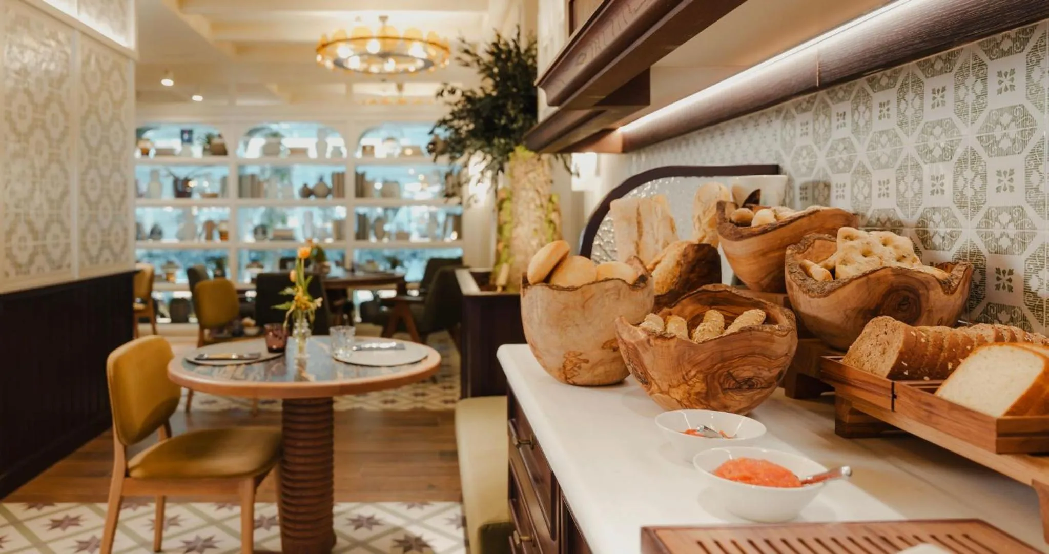 Breakfast, Restaurant/Places to Eat in Ayre Hotel Sevilla