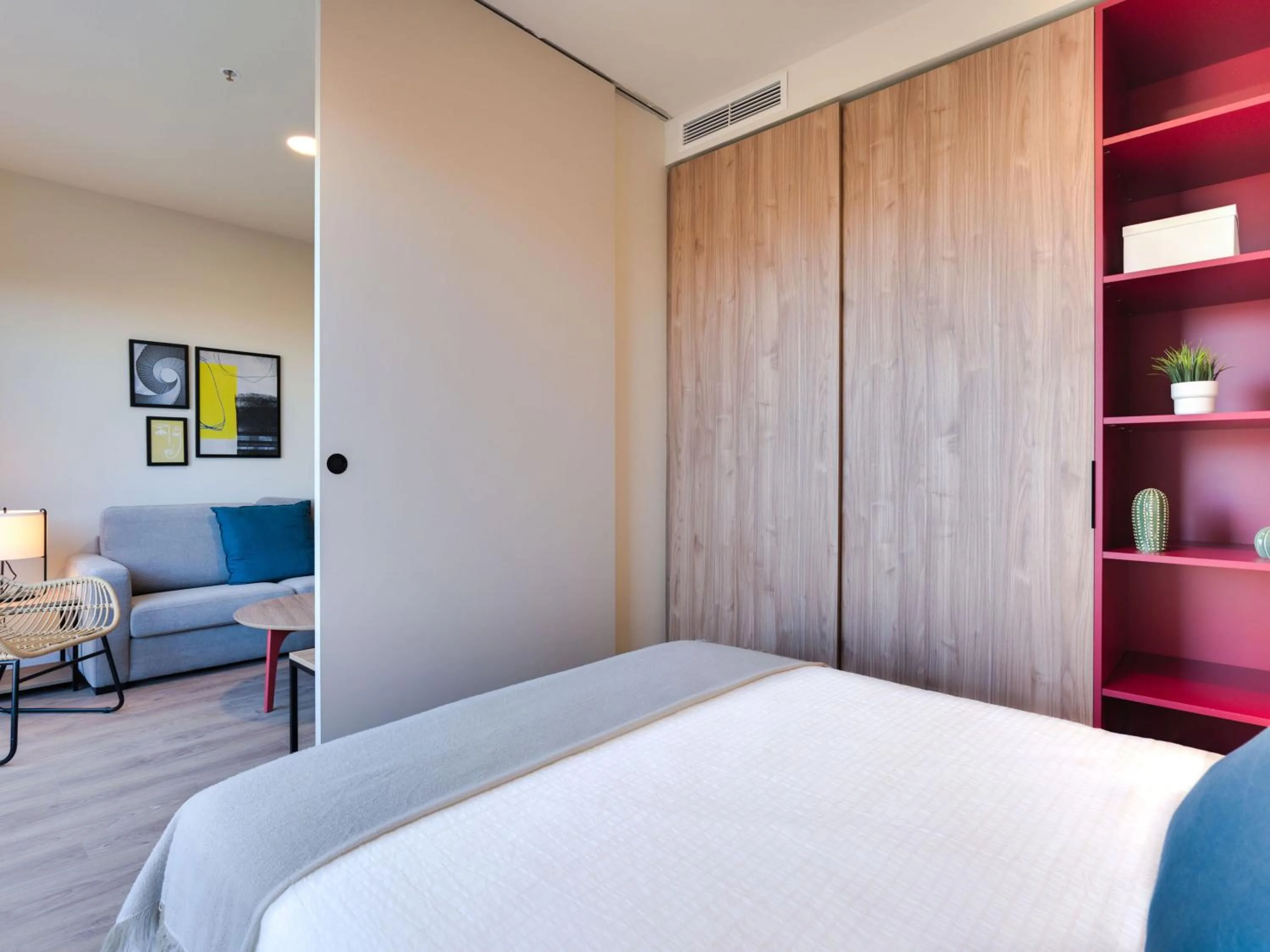 Bed in Livensa Living Studios Madrid Alcobendas