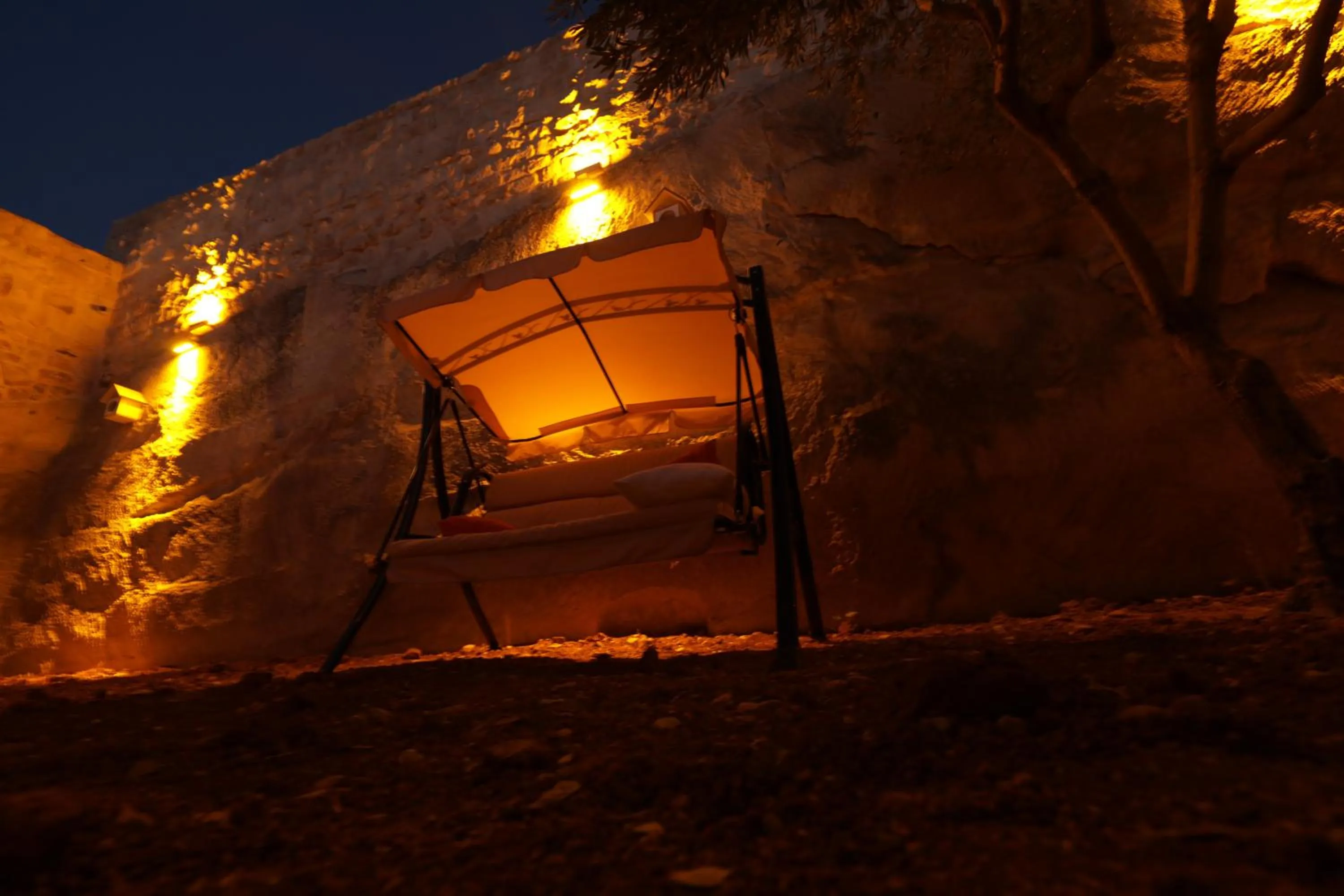 Night in CEVHER KONAĞI