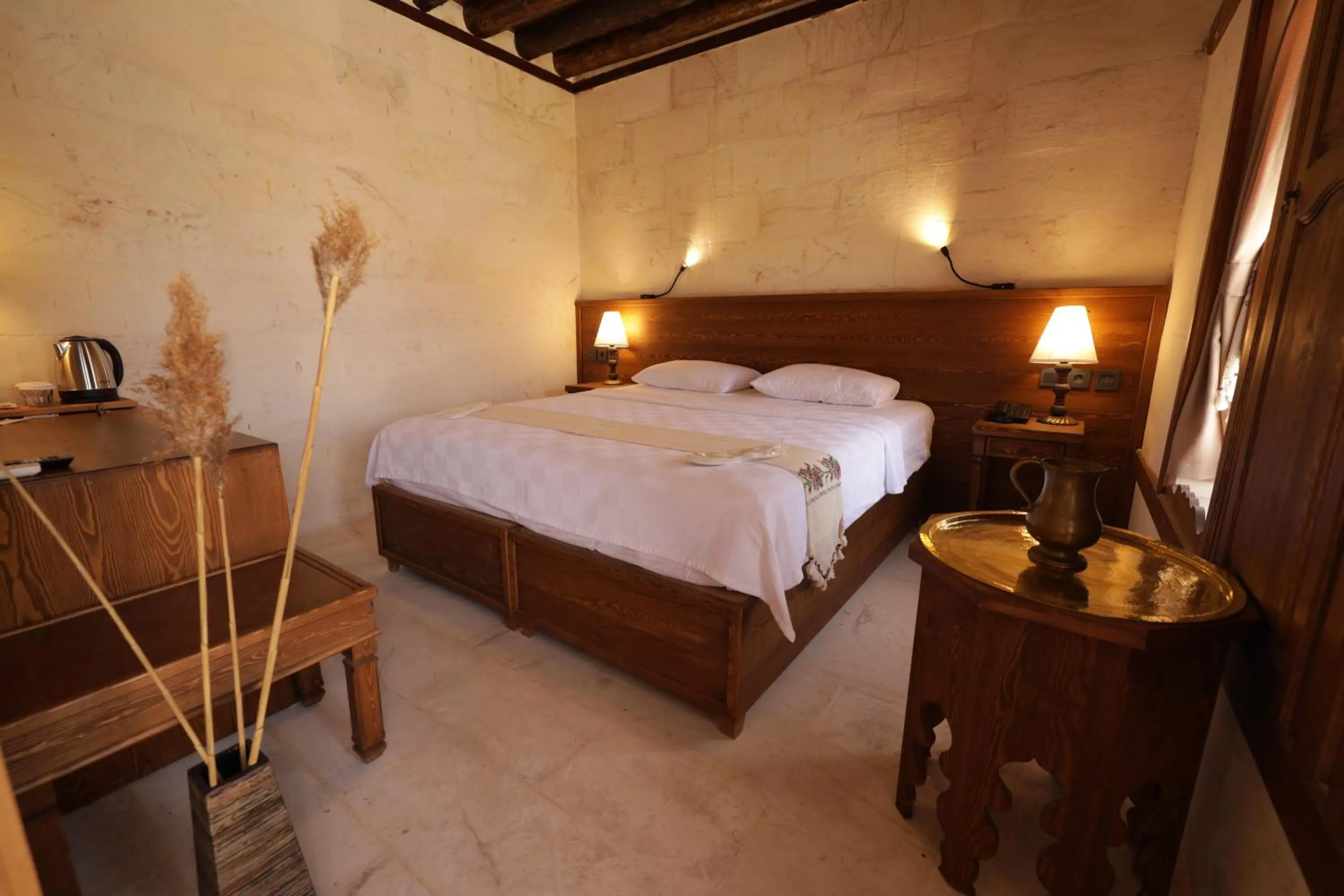 Photo of the whole room, Bed in CEVHER KONAĞI