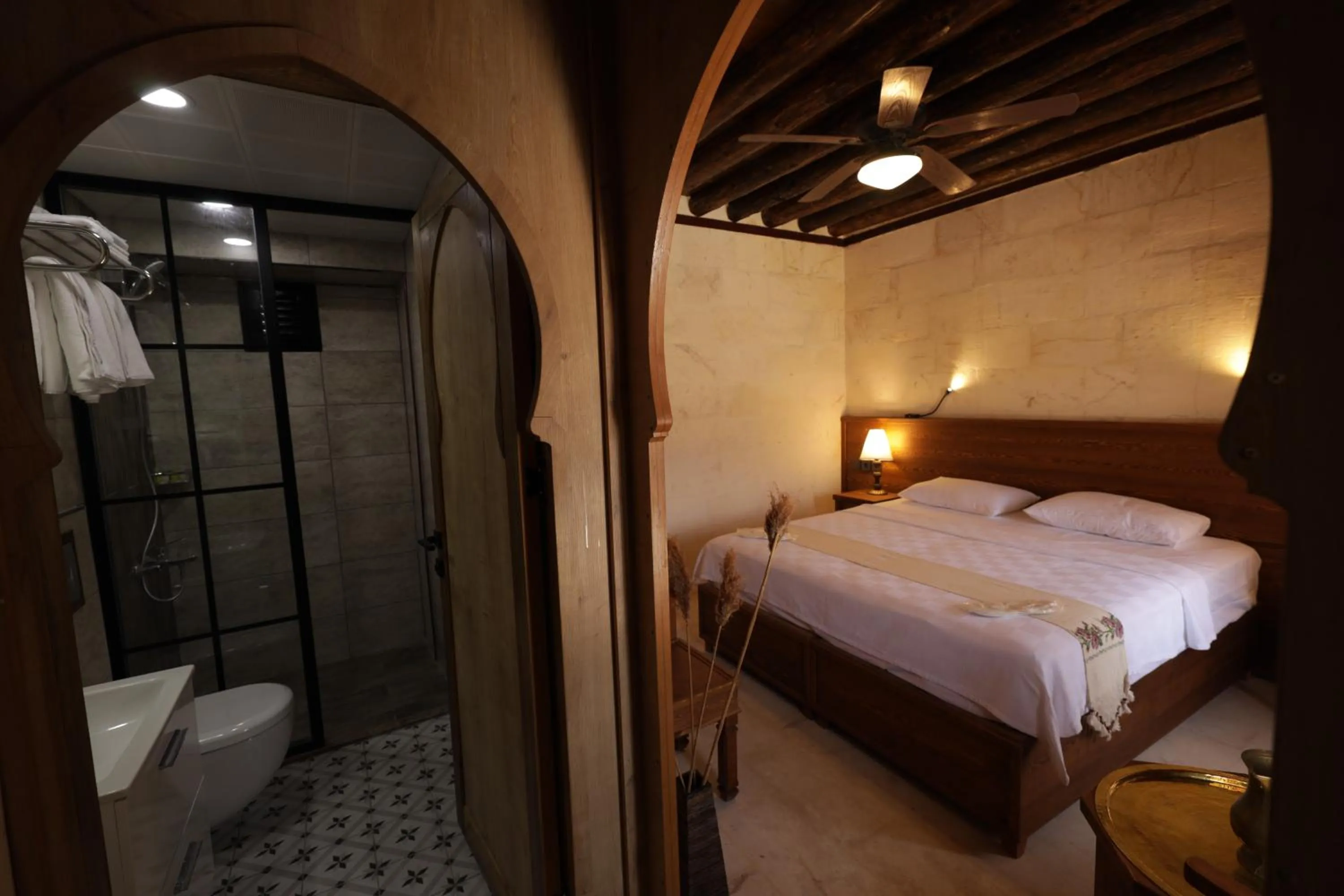 Bathroom, Bed in CEVHER KONAĞI