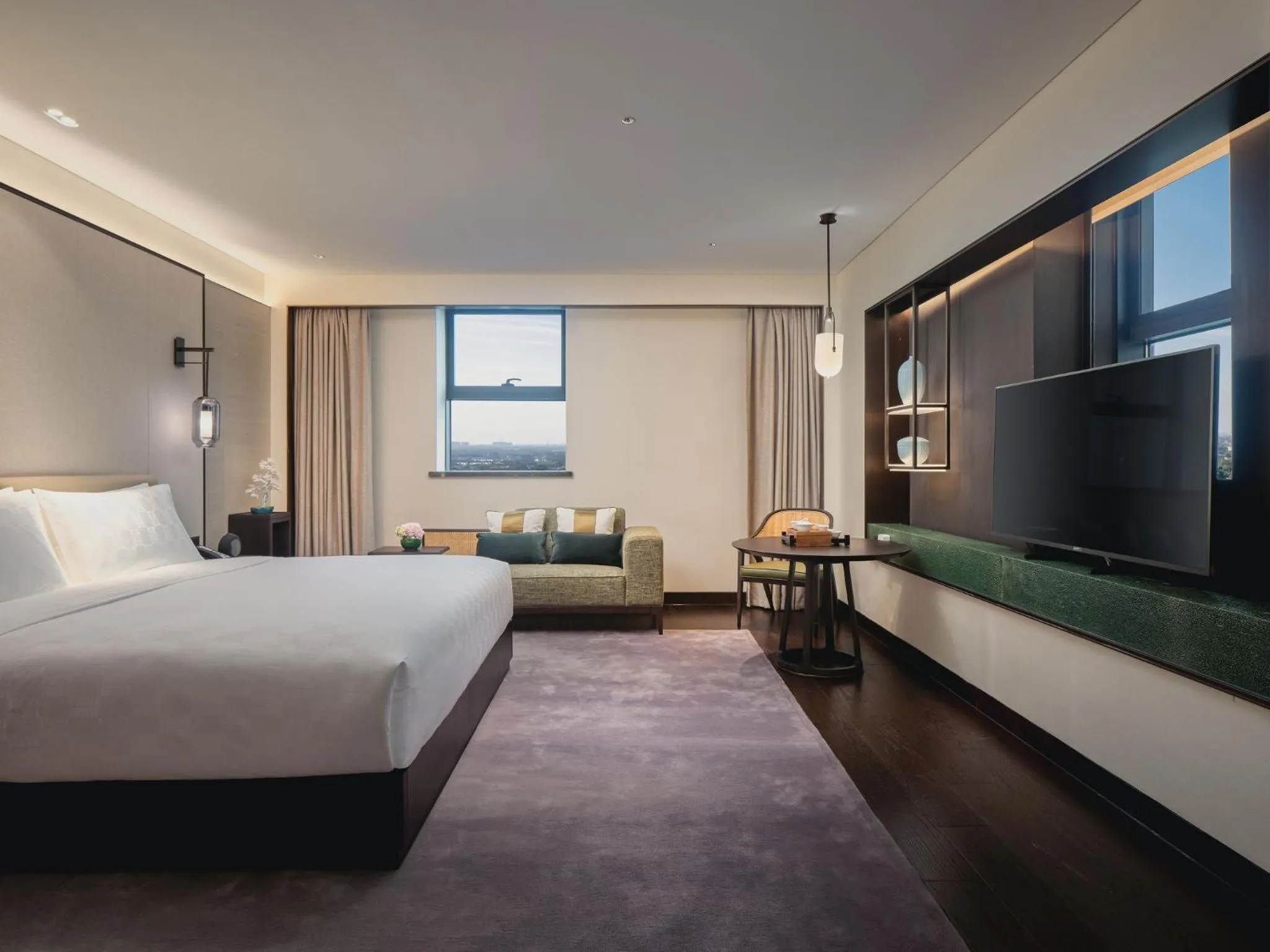 Photo of the whole room in HUALUXE Kunshan Huaqiao, an IHG Hotel