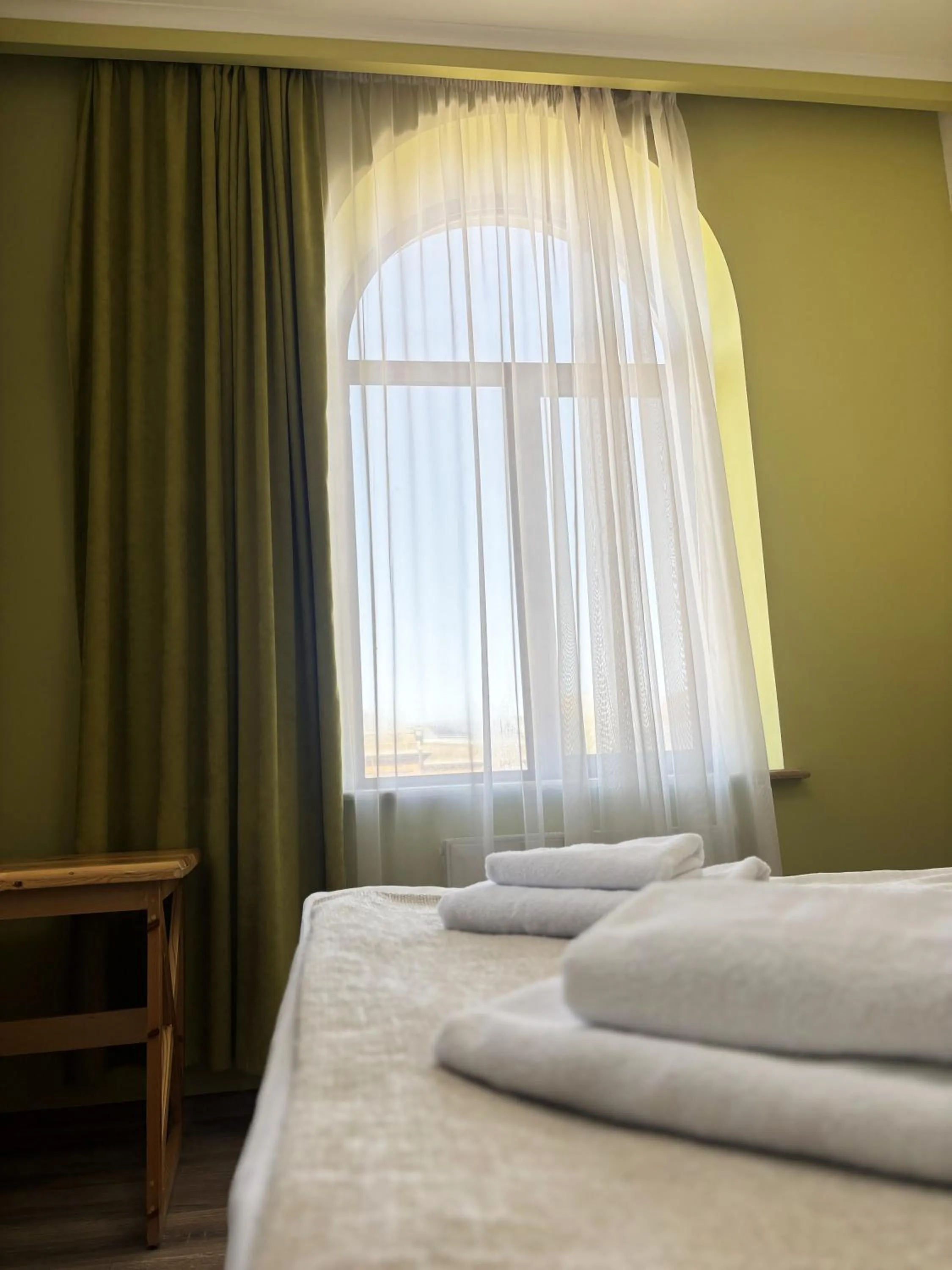 Bed in 21 Rooms Hotel