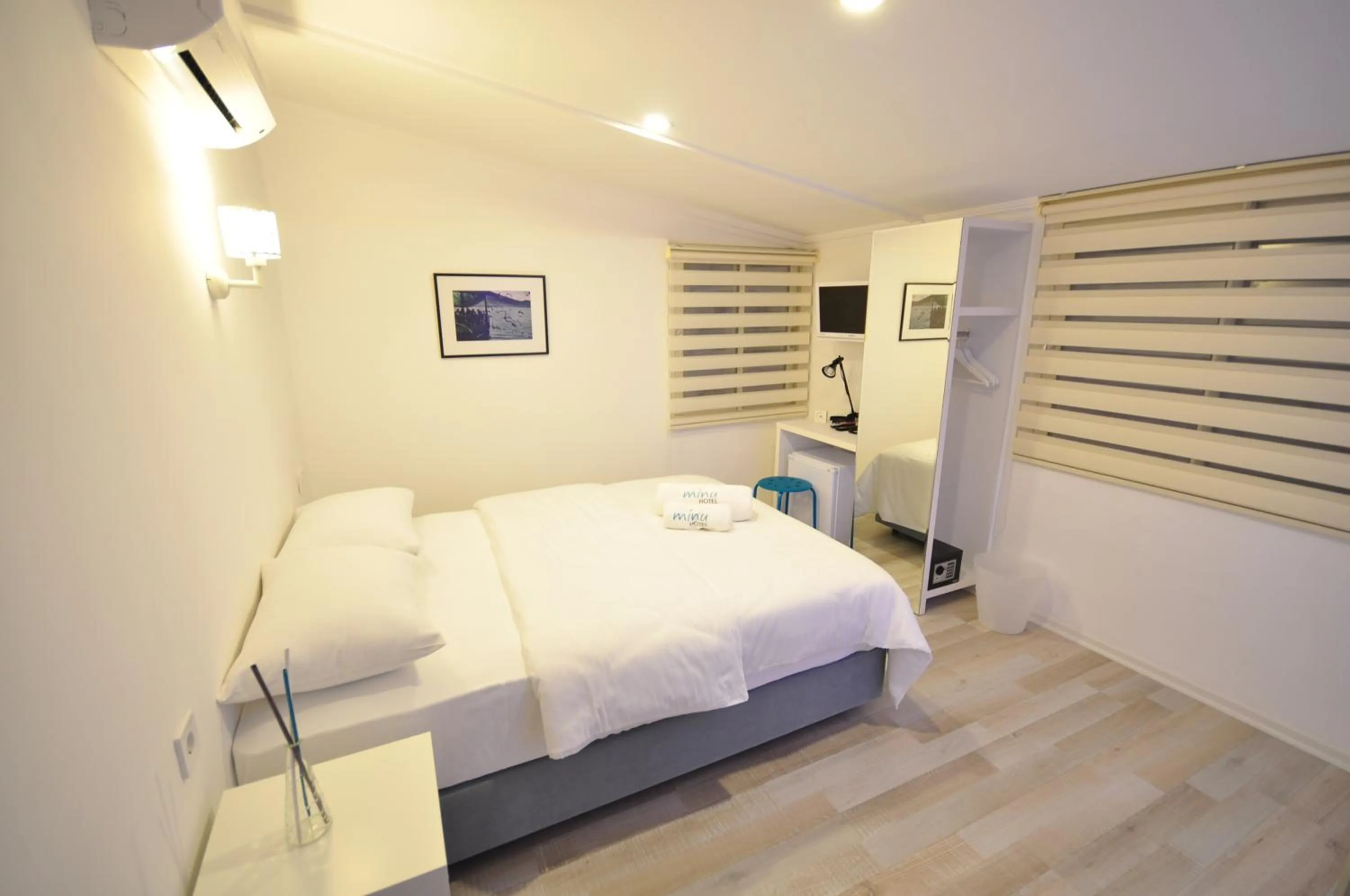 Photo of the whole room in Minu Hotel