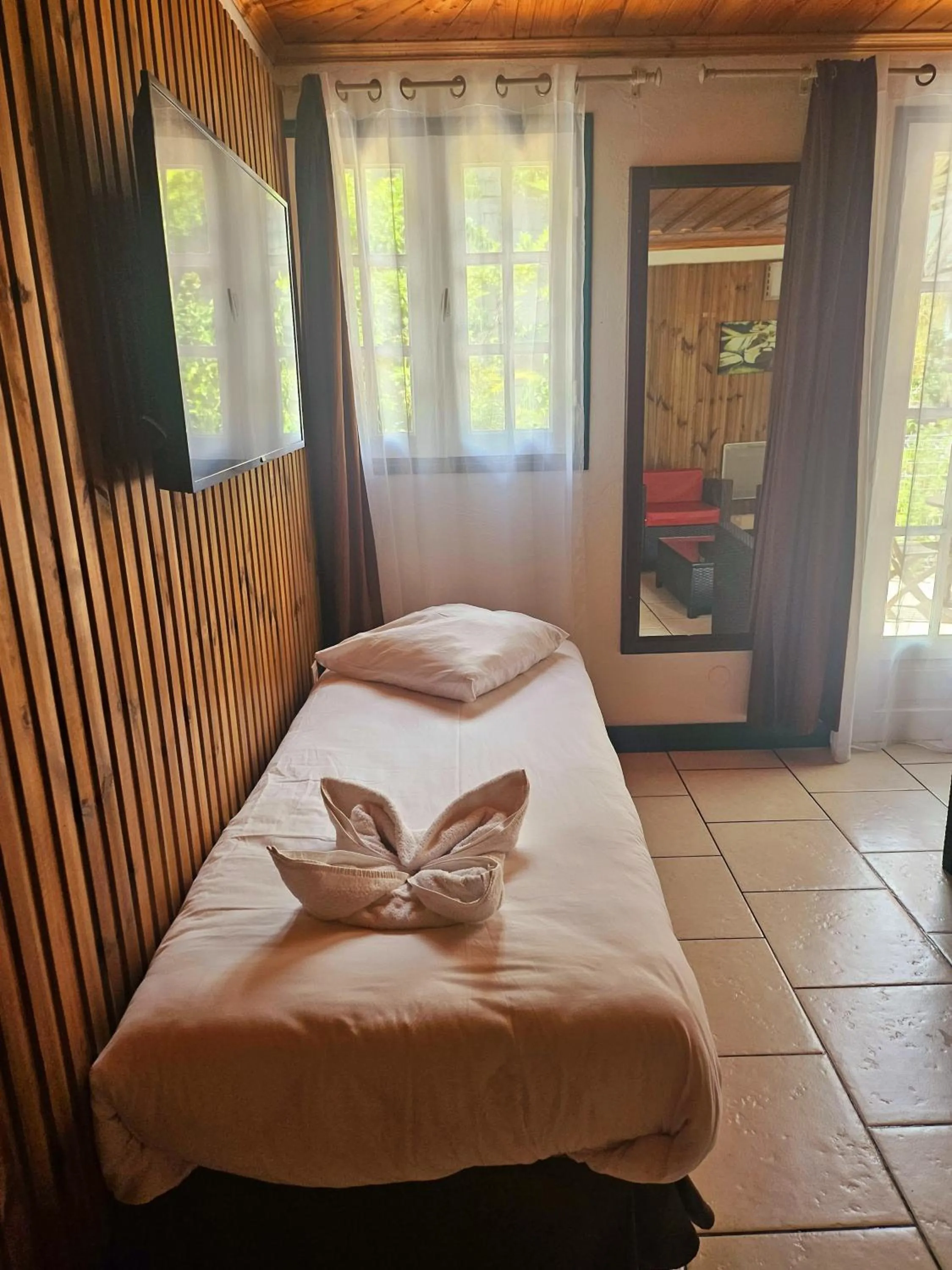 Bed in Hotel Des Neiges