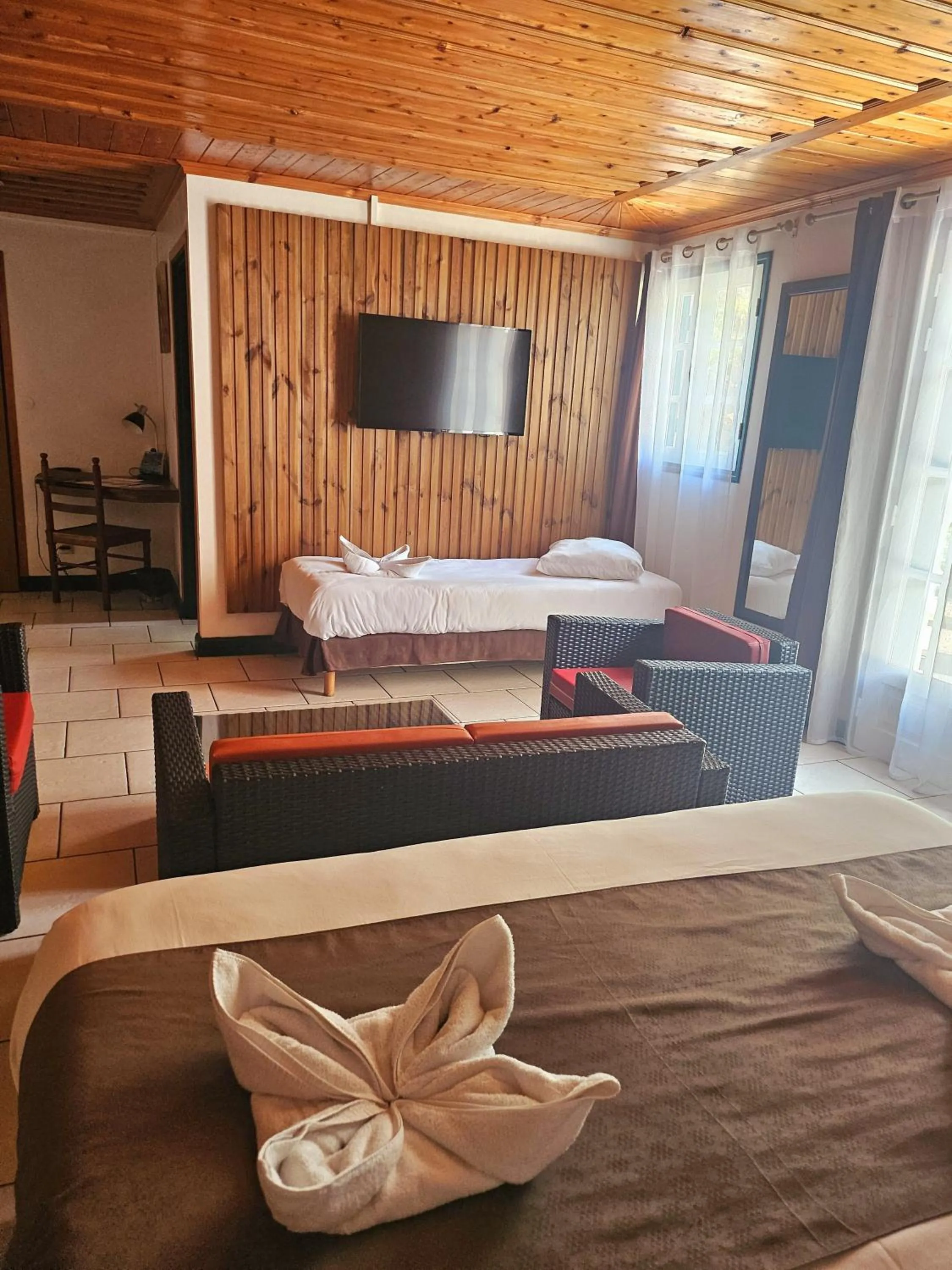 Bed in Hotel Des Neiges