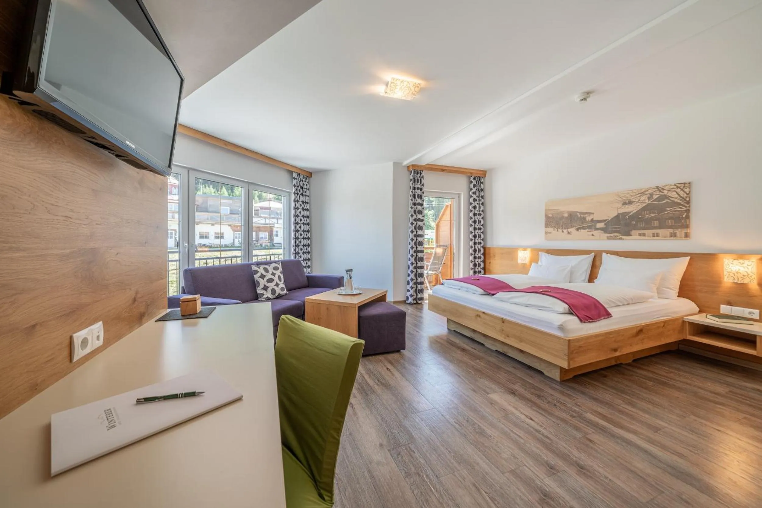 Photo of the whole room, Bed in Hotel Winterer