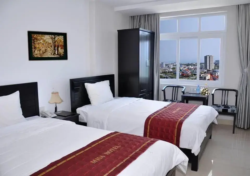 Deluxe Twin Room in Misa Hotel Da Nang Deluxe Twin Room in Misa Hotel Da Nang