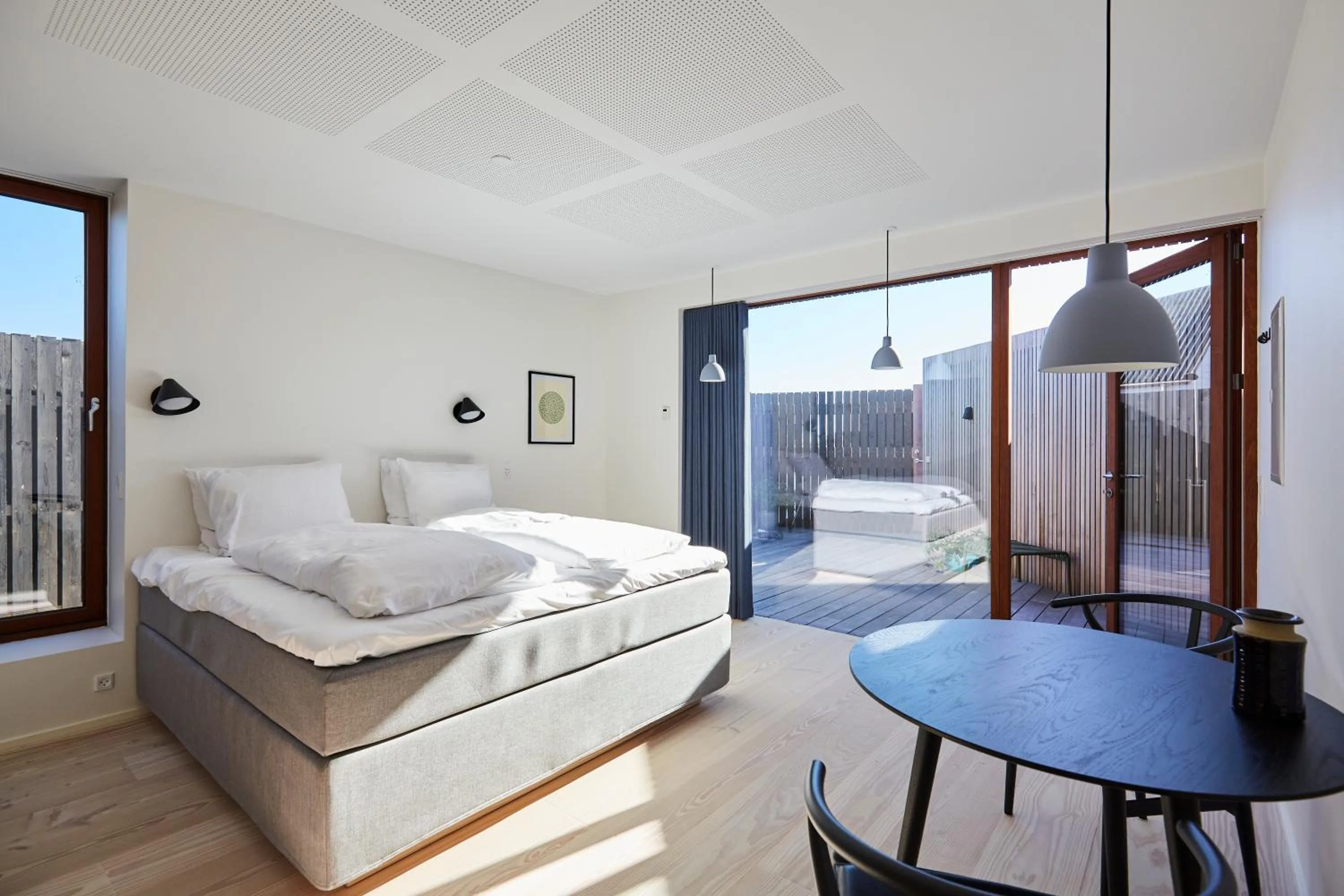 Dining area, Bed in Vesterlandet