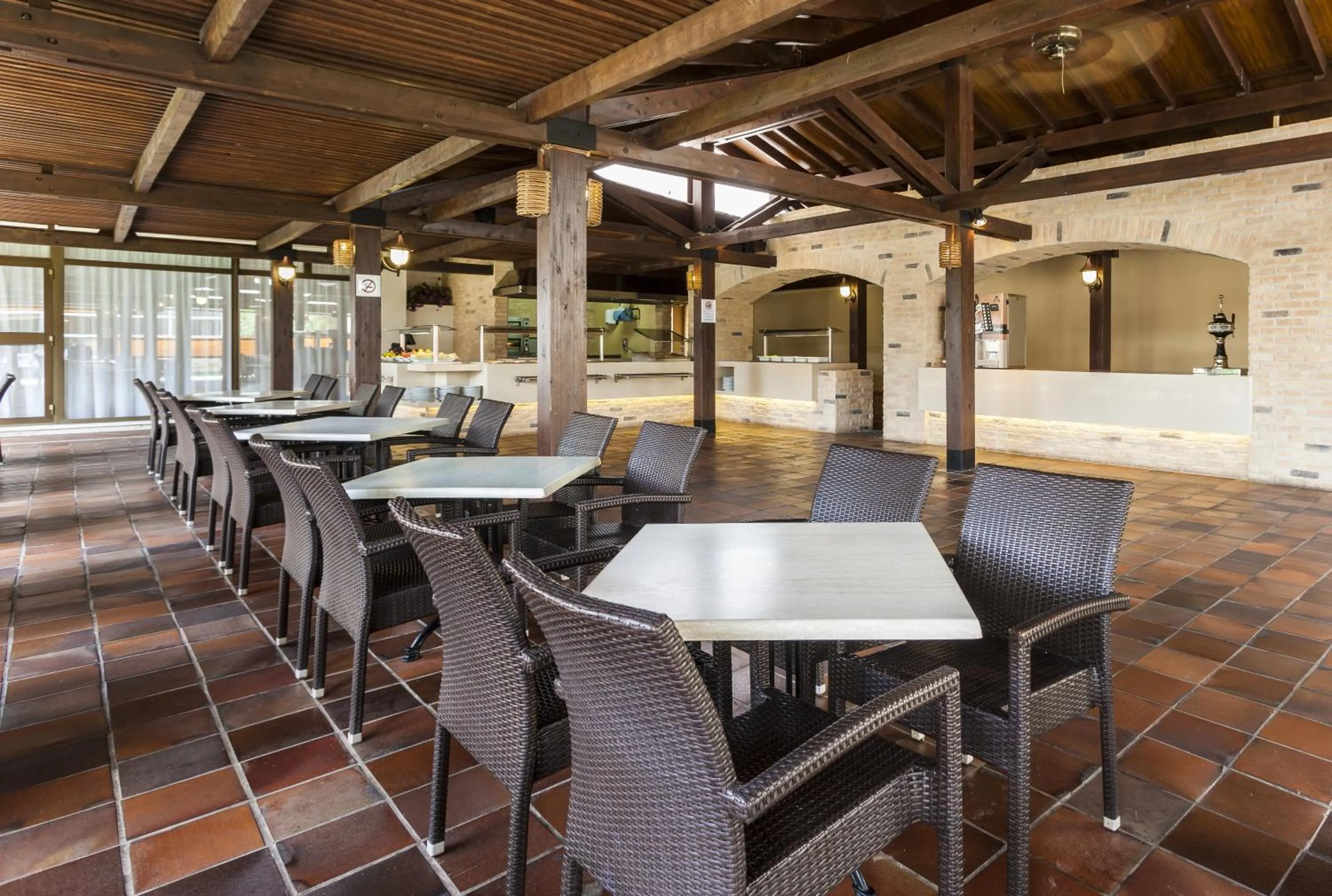 Restaurant/places to eat in Globales Santa Ponsa Park