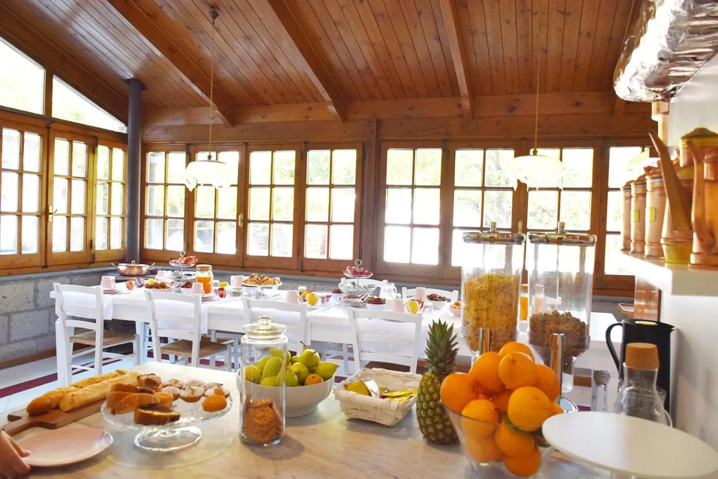 Buffet breakfast in Casa Lucia